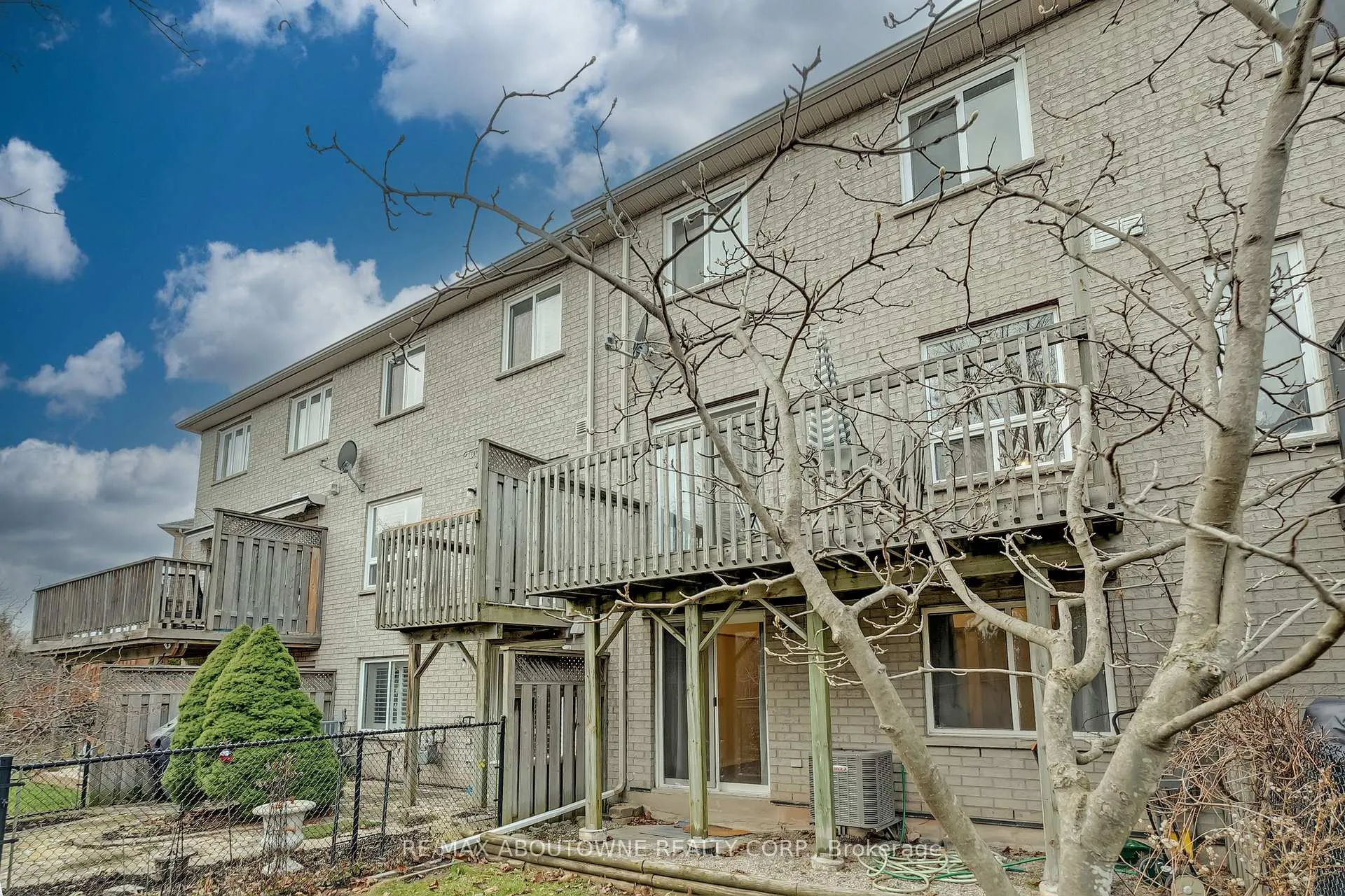 Photo 48 of Unit 20, 1290 Heritage Way, Oakville, Glen Abbey — HOMEH