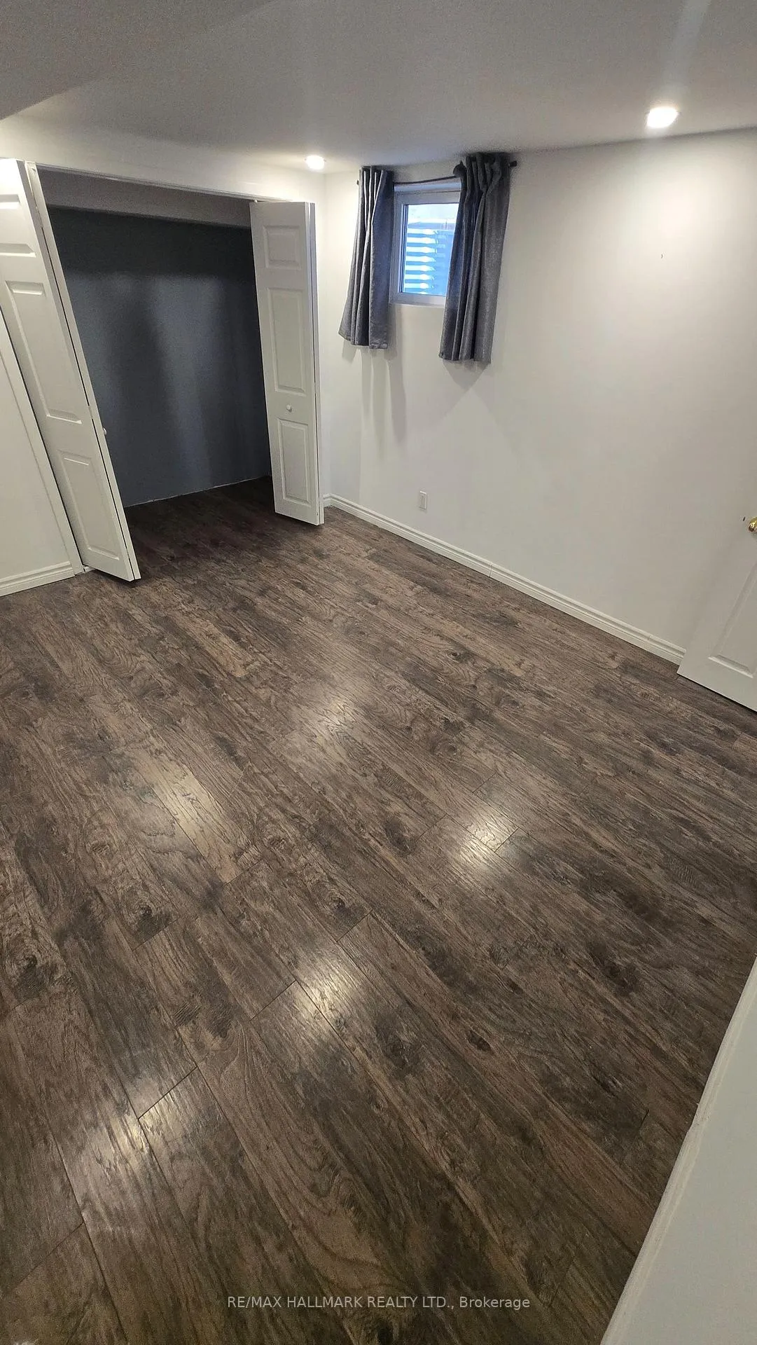 Photo 29 of Unit Lower Level, 40 Brookmill Drive, Vaughan, Brownridge — HOMEH