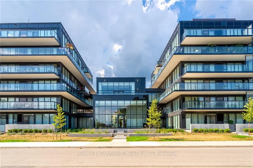 Photo 2 of Unit A305, 1117 Cooke Boulevard, Burlington, LaSalle — HOMEH
