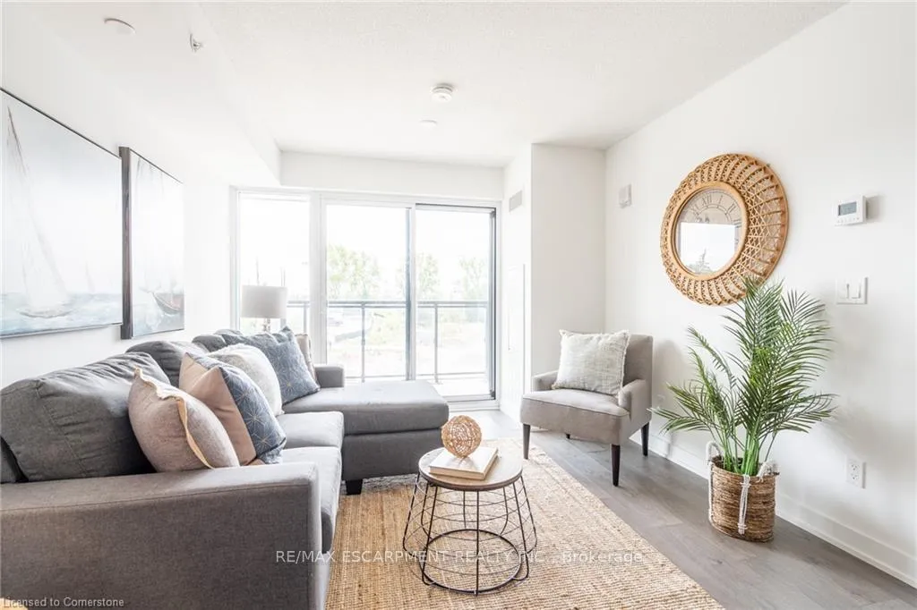 Photo 11 of Unit A305, 1117 Cooke Boulevard, Burlington, LaSalle — HOMEH