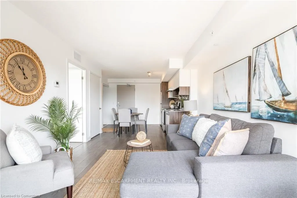 Photo 12 of Unit A305, 1117 Cooke Boulevard, Burlington, LaSalle — HOMEH