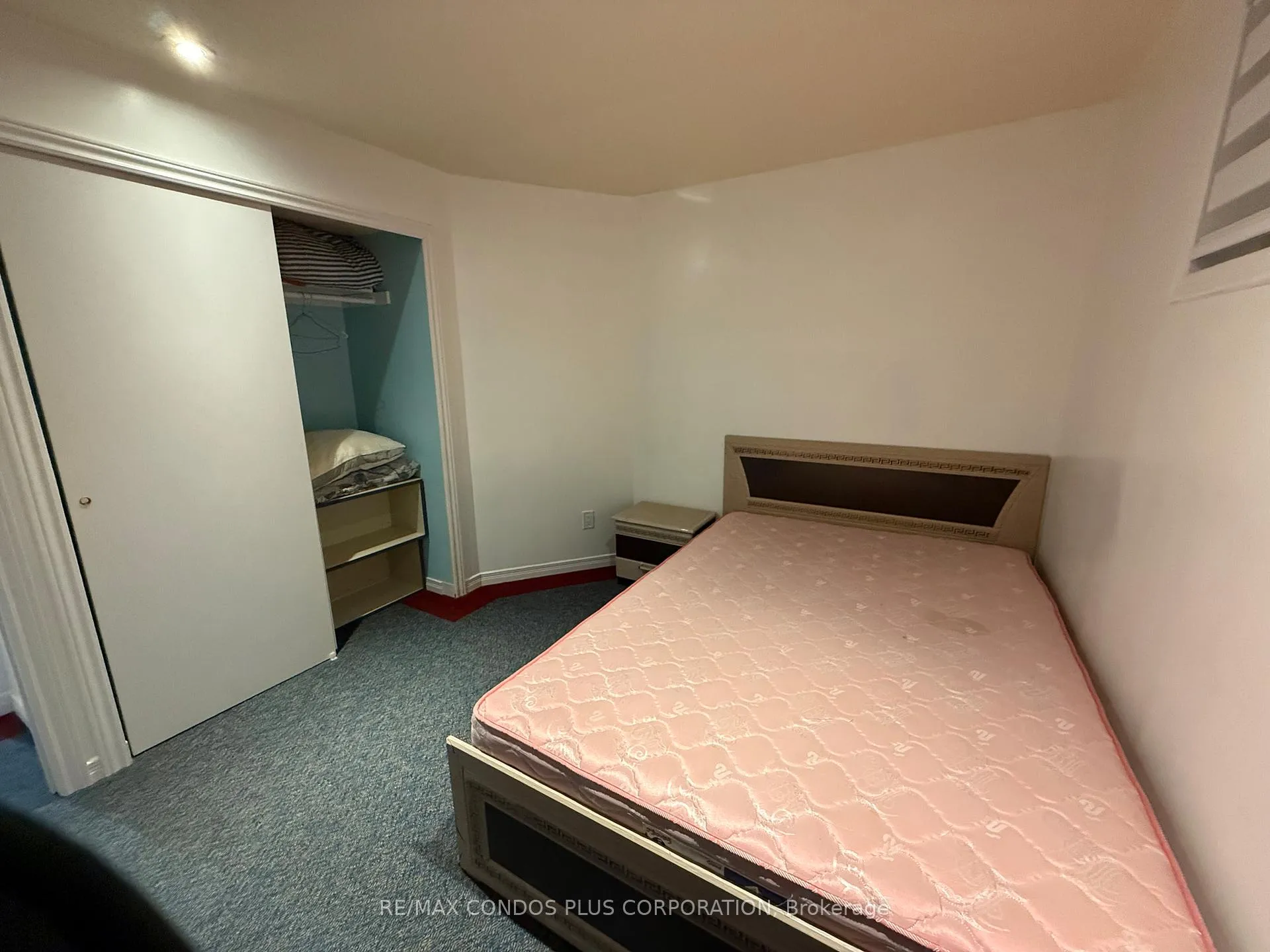Photo 4 of Unit Lower Level #B, 7 Mckelvey Drive, Markham, Aileen-Willowbrook — HOMEH