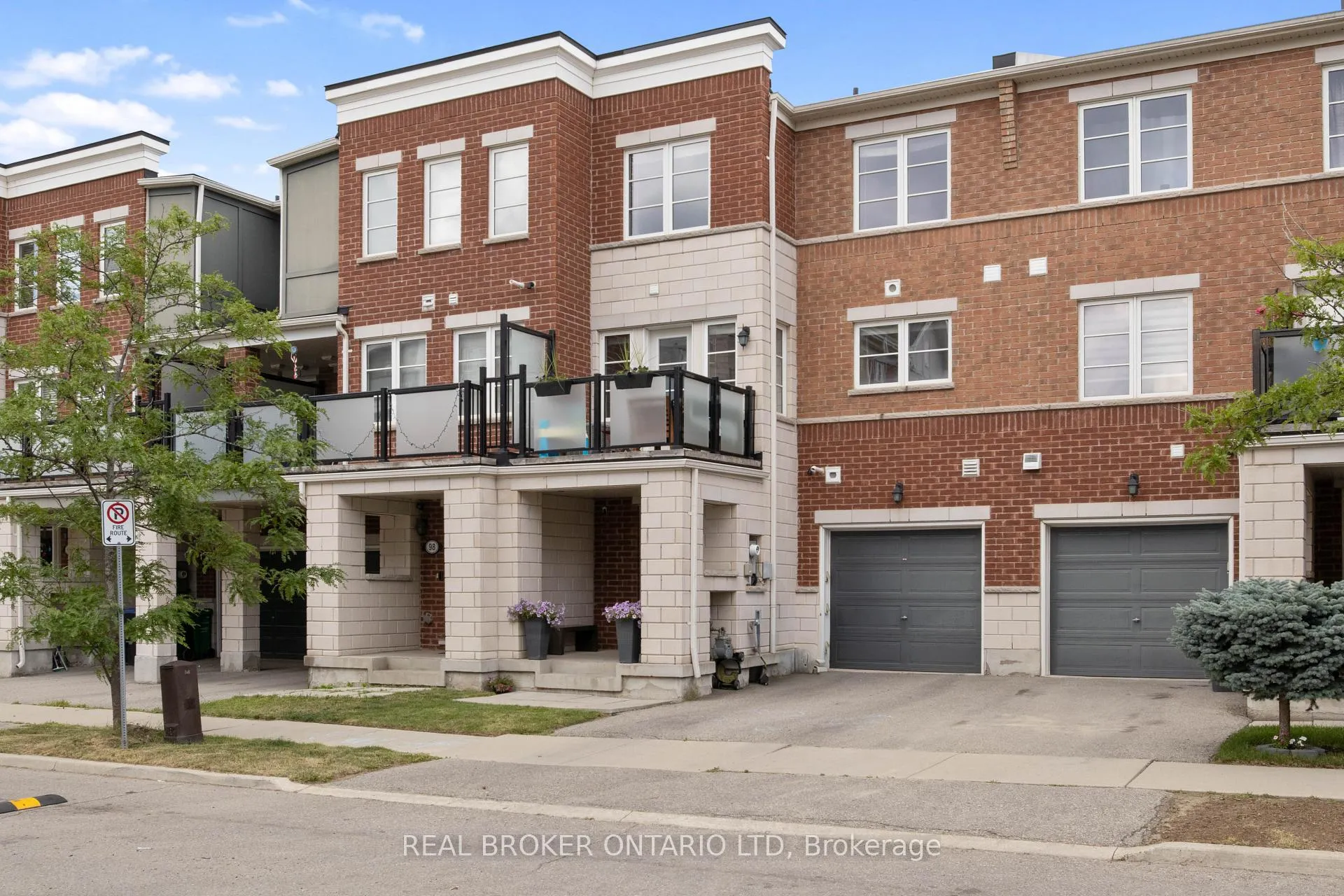 Photo 1 of Unit 34, 100 Baycliffe Crescent, Brampton, Northwest Brampton — HOMEH