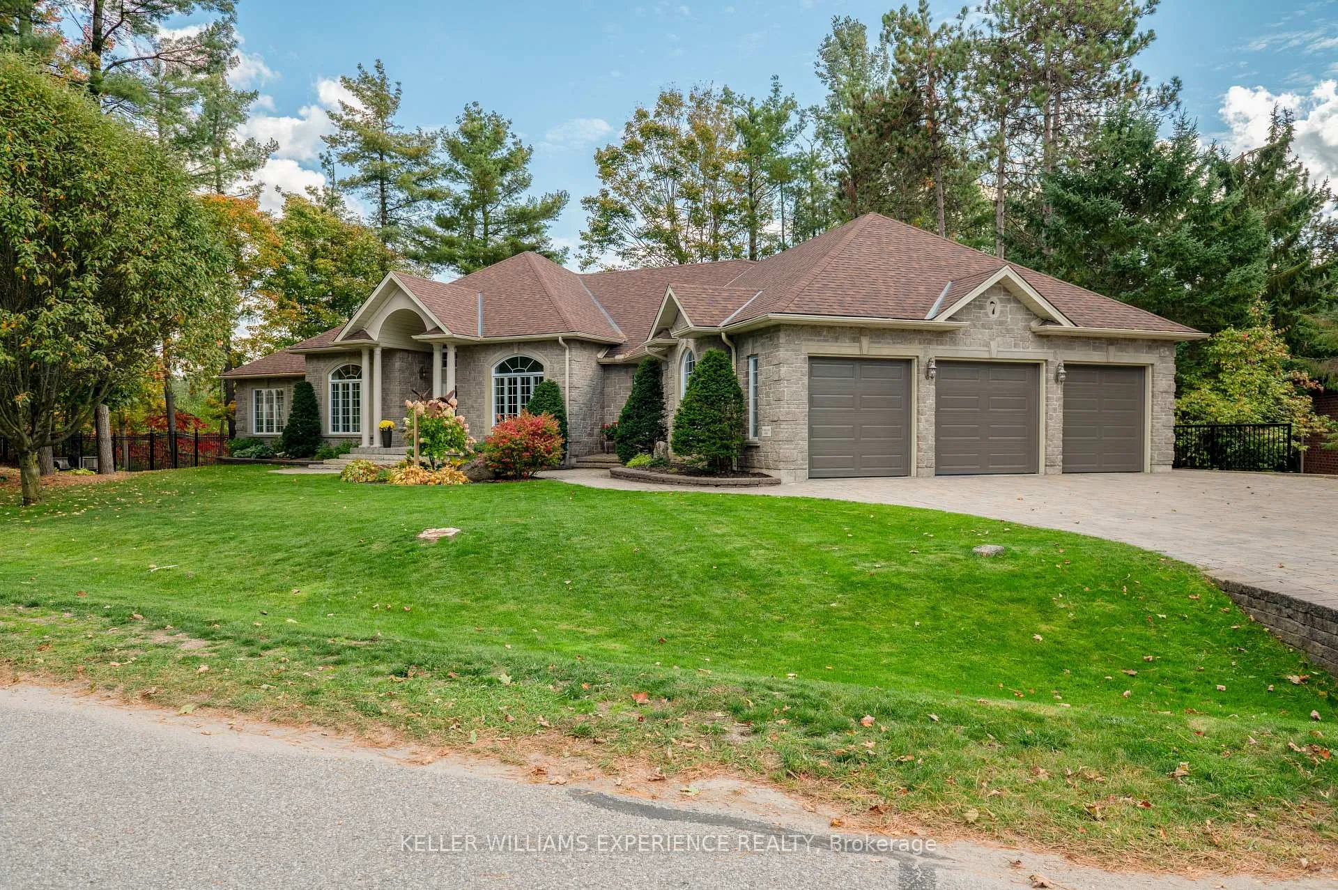 Front of 7 Highland Drive