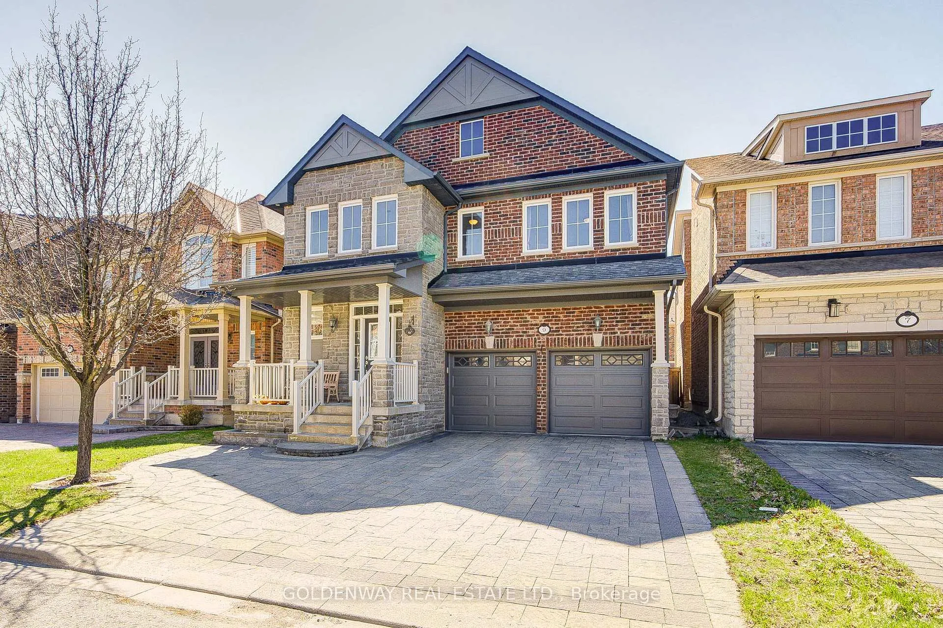 Photo 1 of 9 Duke Of Cornwall Drive, Markham, Victoria Square — HOMEH