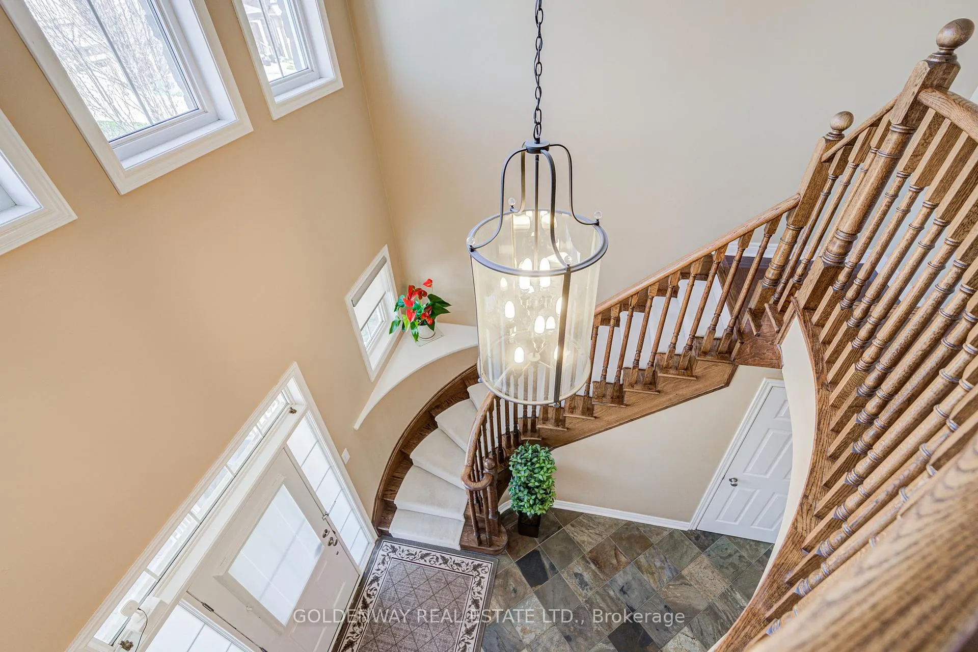 Photo 20 of 9 Duke Of Cornwall Drive, Markham, Victoria Square — HOMEH