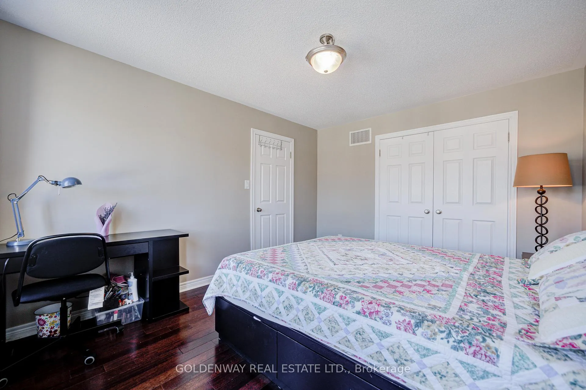 Photo 25 of 9 Duke Of Cornwall Drive, Markham, Victoria Square — HOMEH