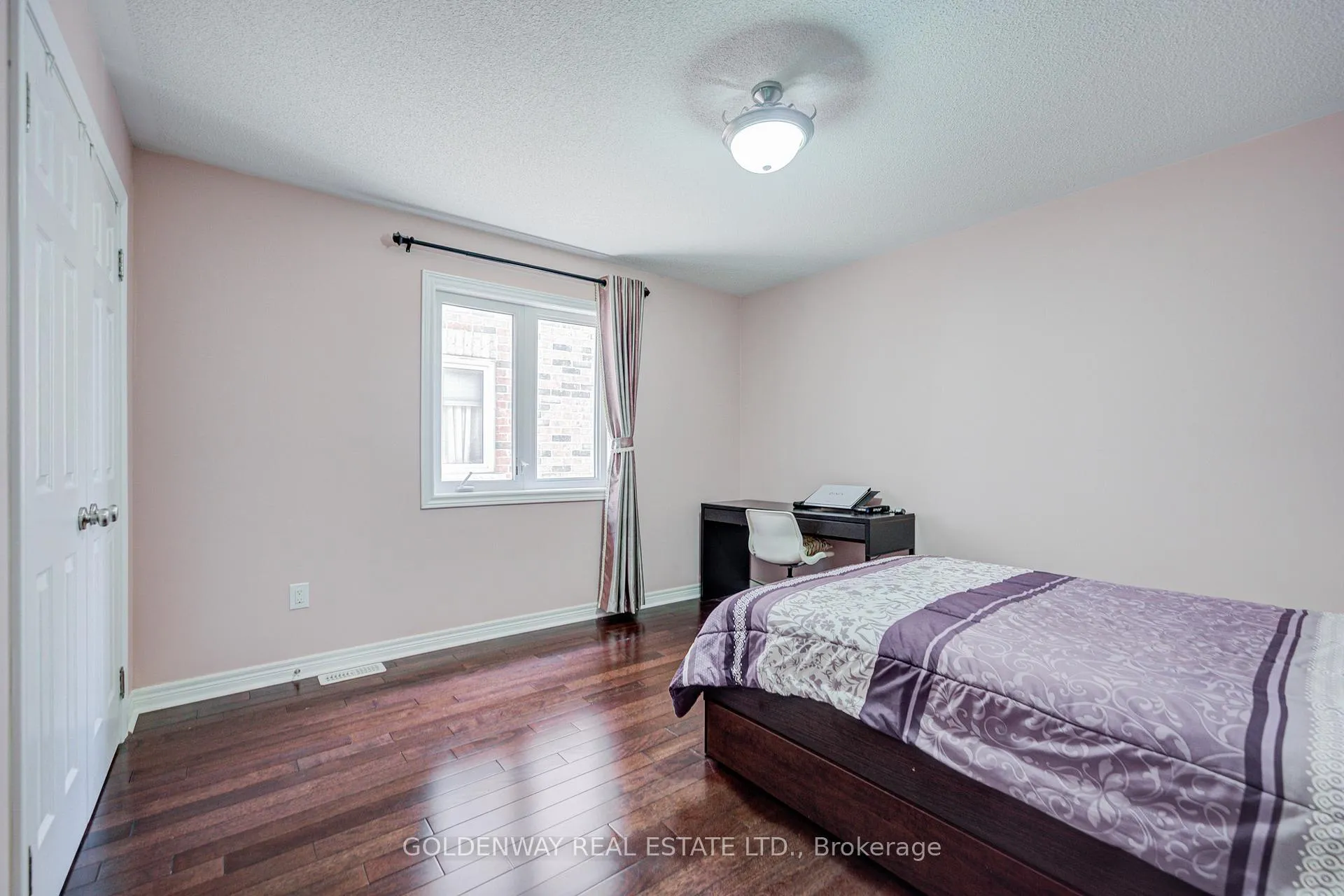 Photo 30 of 9 Duke Of Cornwall Drive, Markham, Victoria Square — HOMEH