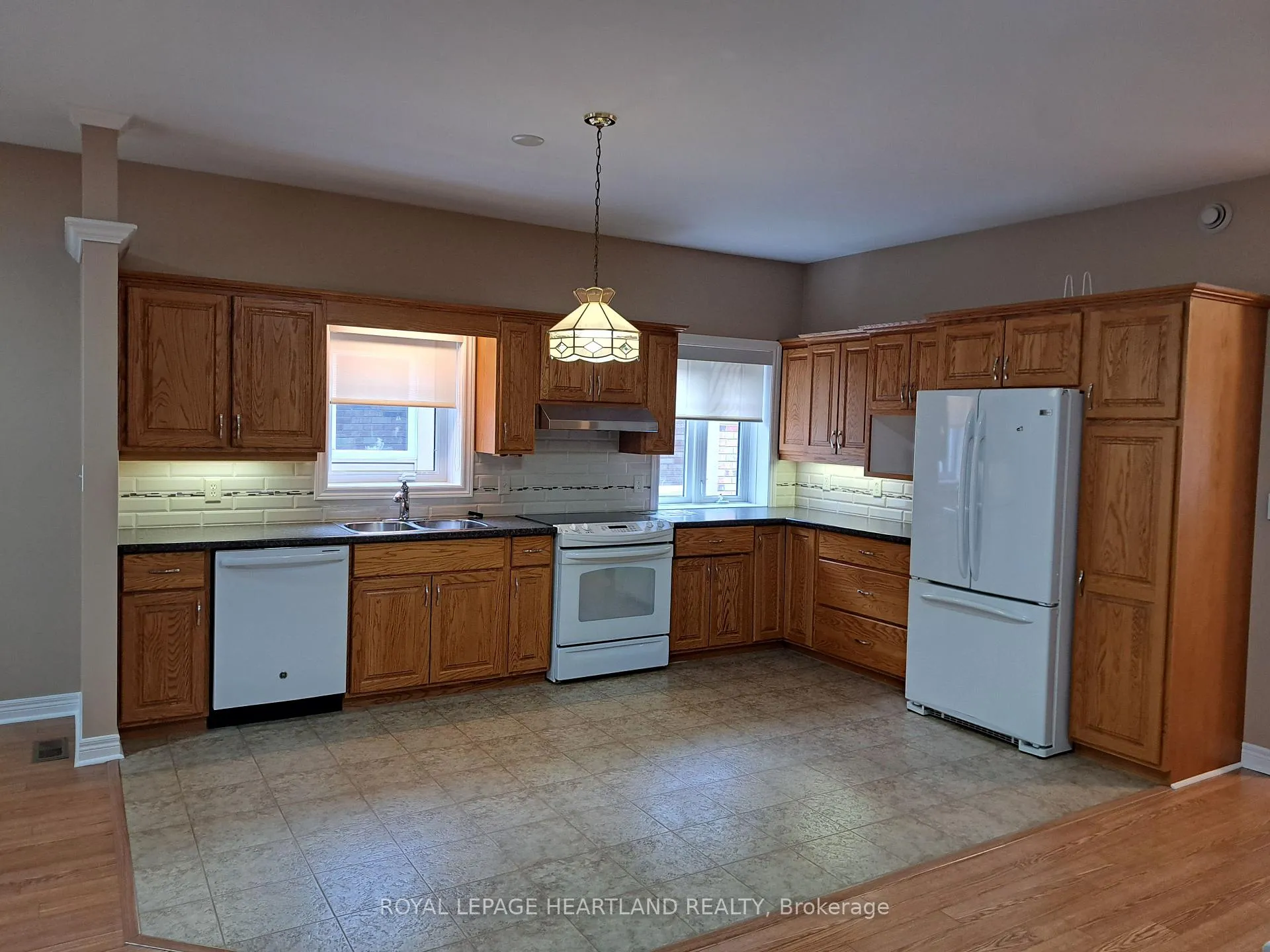 Photo 4 of 10 Brookside Place, South Huron, Exeter — HOMEH