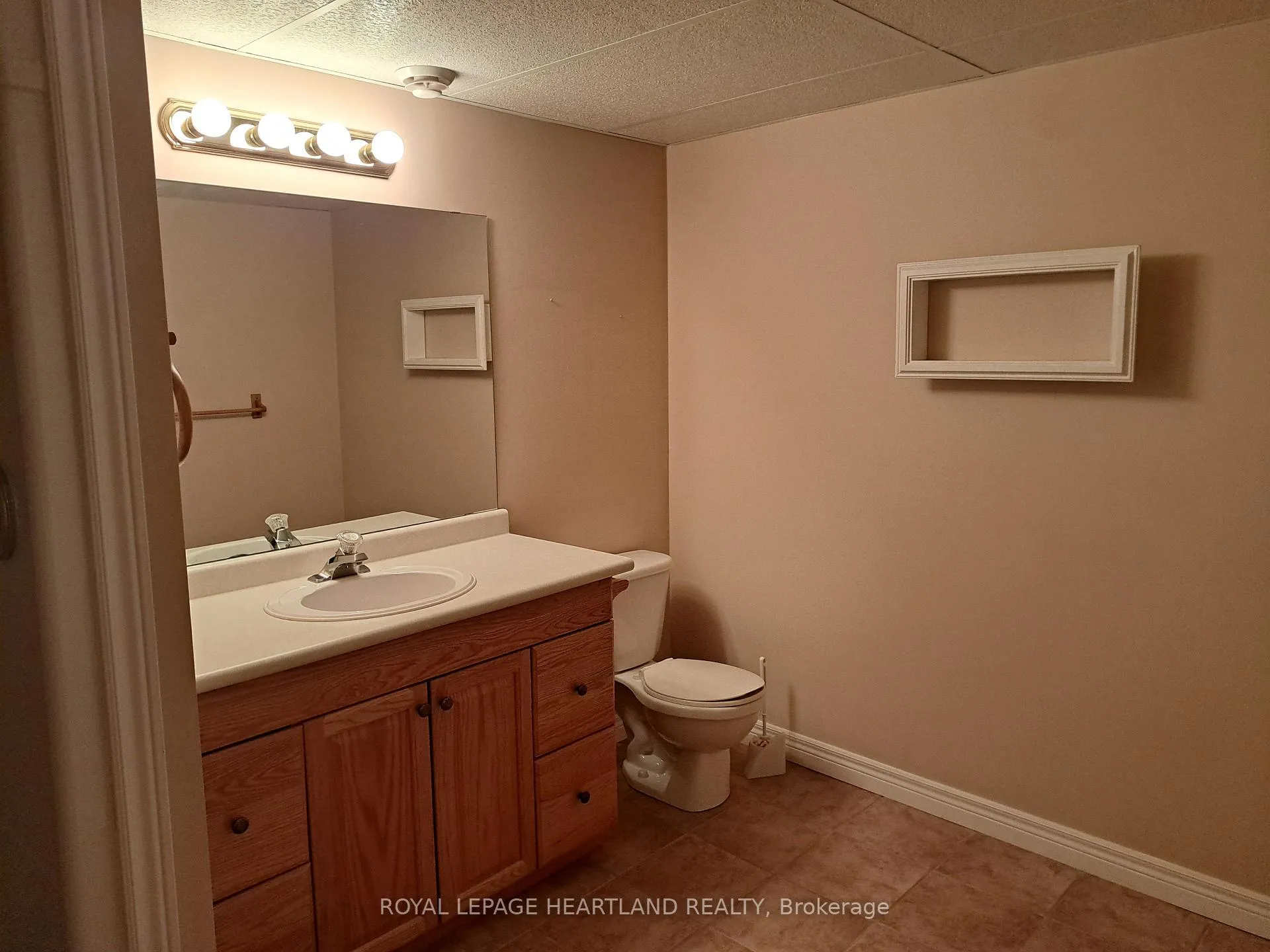 Photo 31 of 10 Brookside Place, South Huron, Exeter — HOMEH