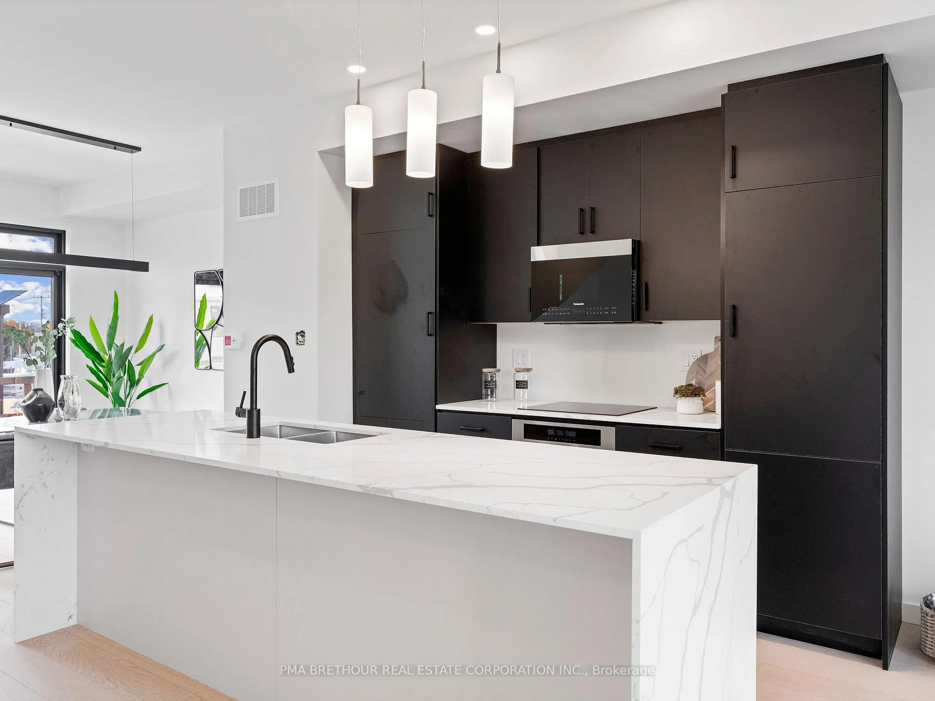 Photo 18 of 18 Rainwater Lane, Barrie, Holly — HOMEH
