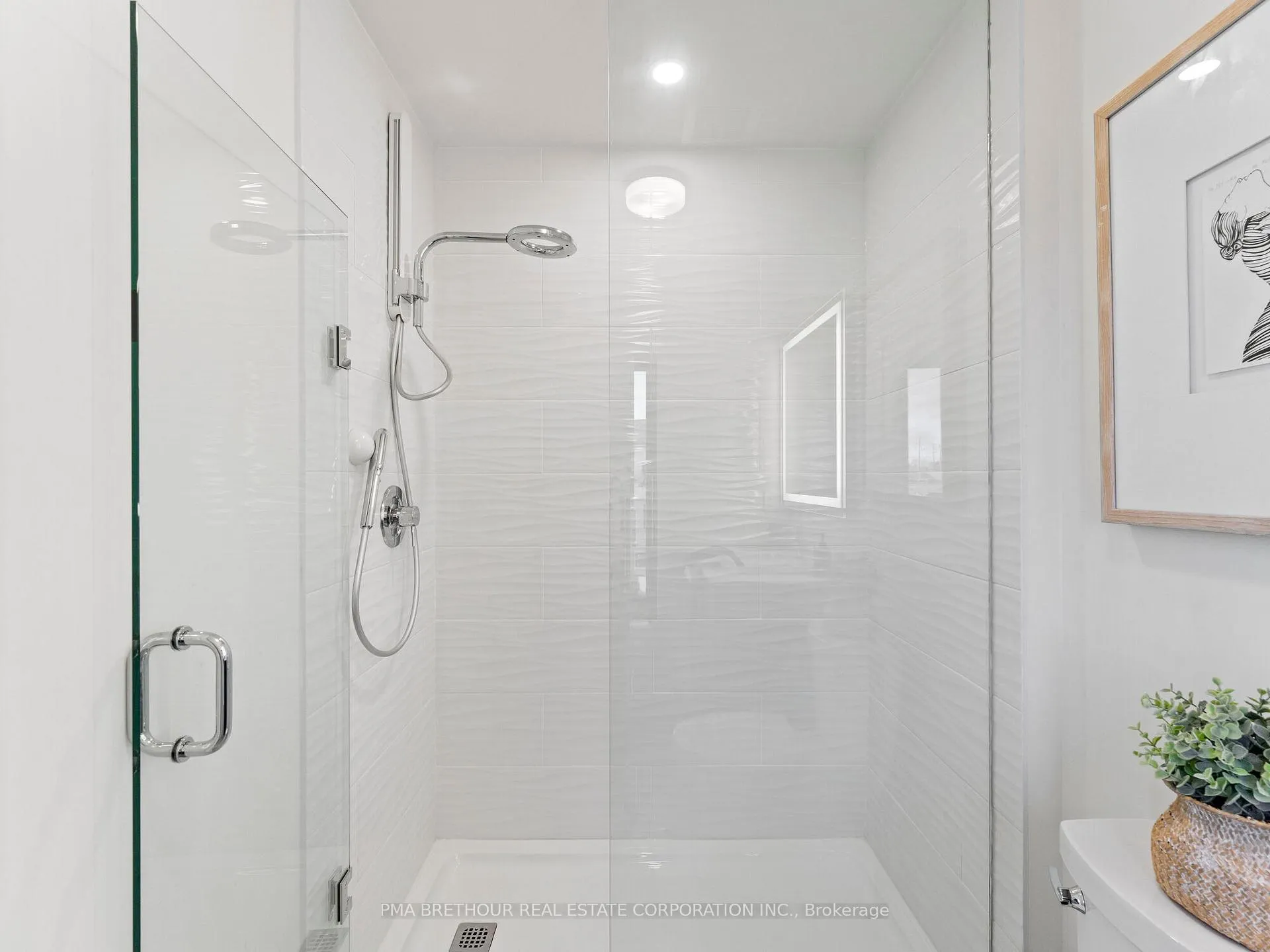Photo 46 of 18 Rainwater Lane, Barrie, Holly — HOMEH