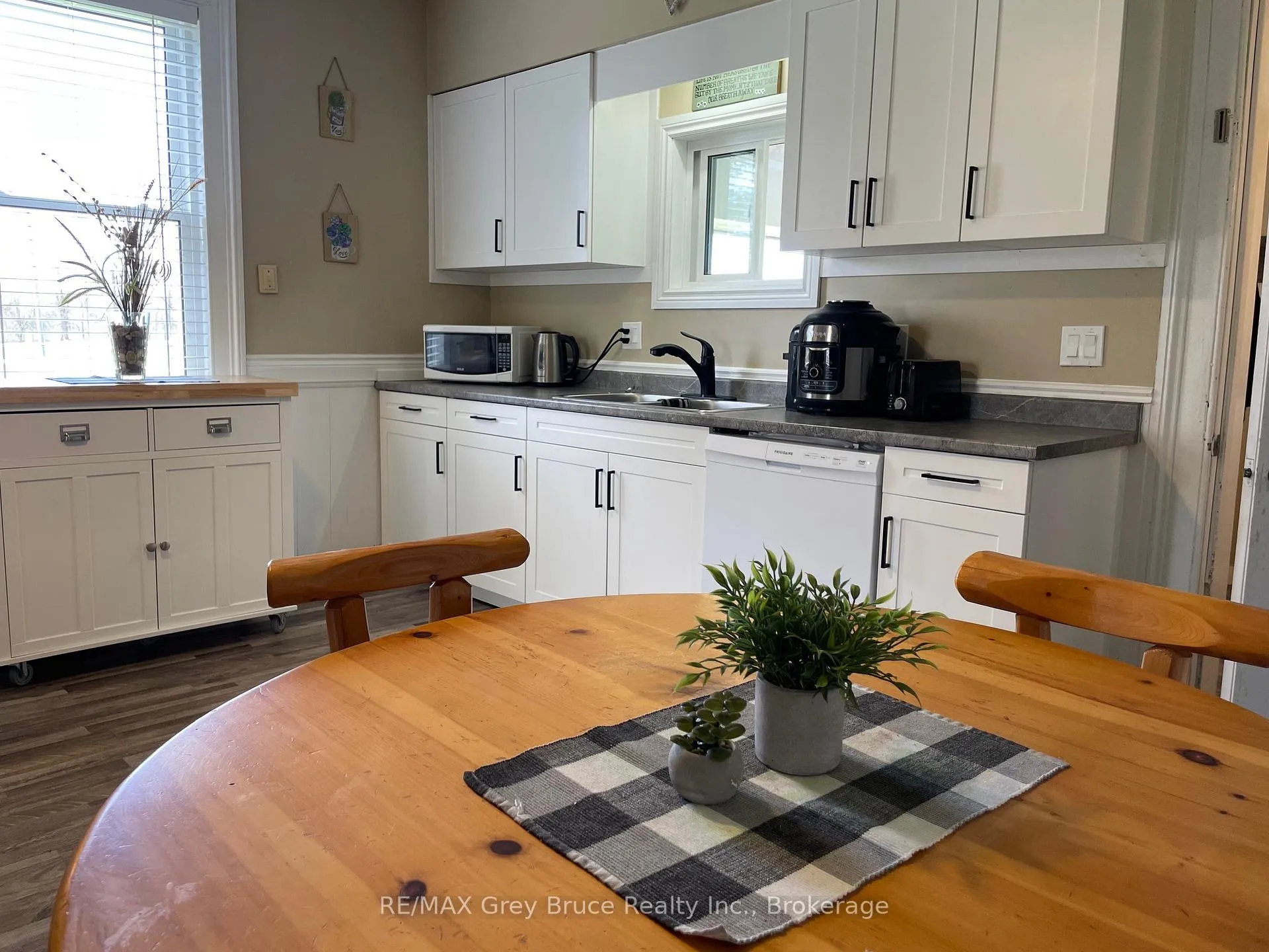 Photo 5 of 236857 2a Concession, Chatsworth — HOMEH