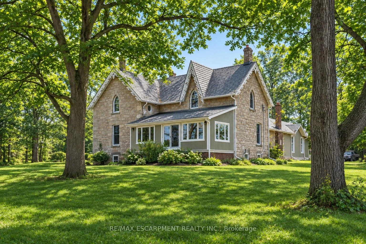 Photo 1 of 1172 8th Concession Road, Hamilton, Rural Flamborough — HOMEH