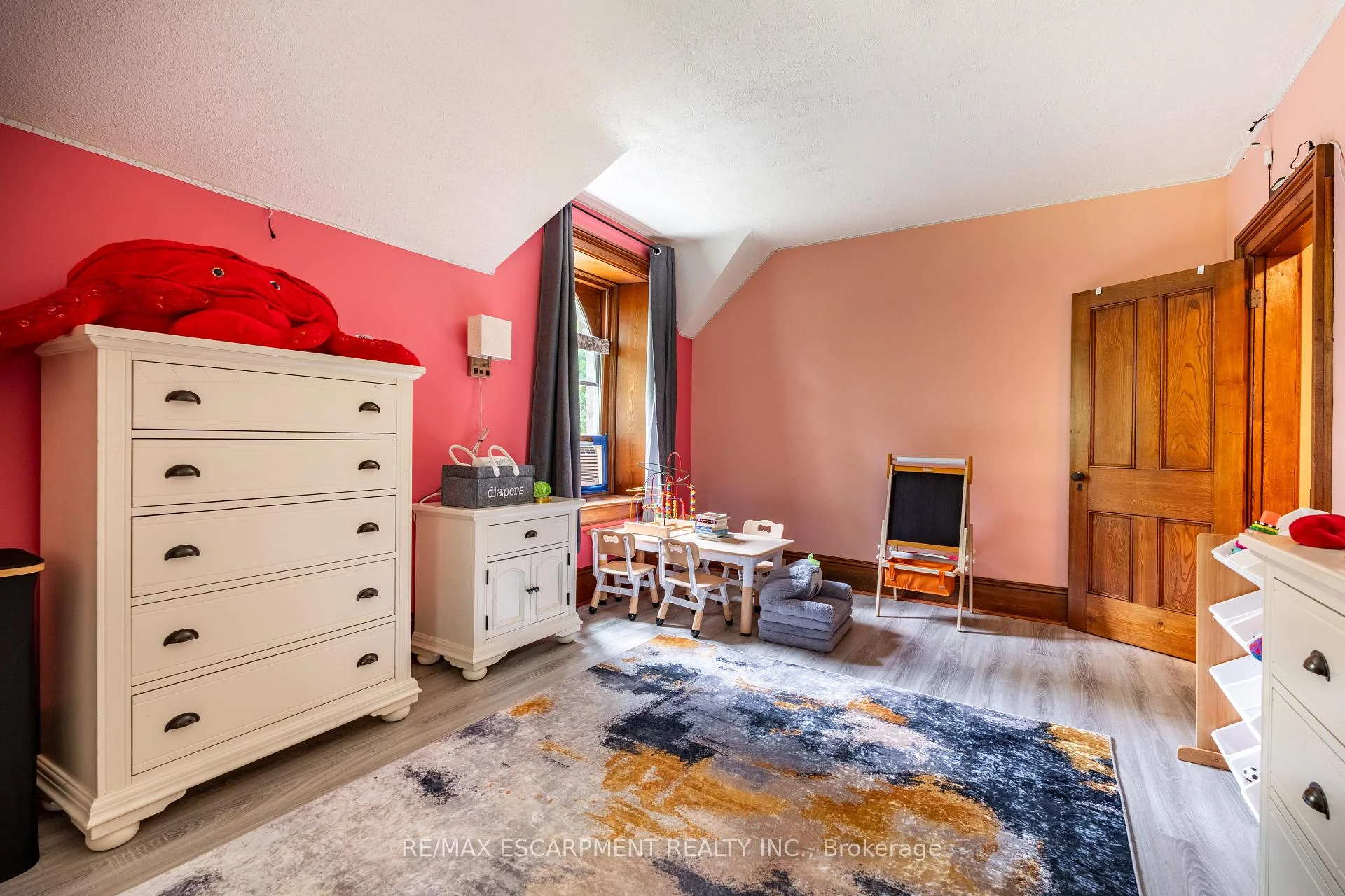 Photo 15 of 1172 8th Concession Road, Hamilton, Rural Flamborough — HOMEH