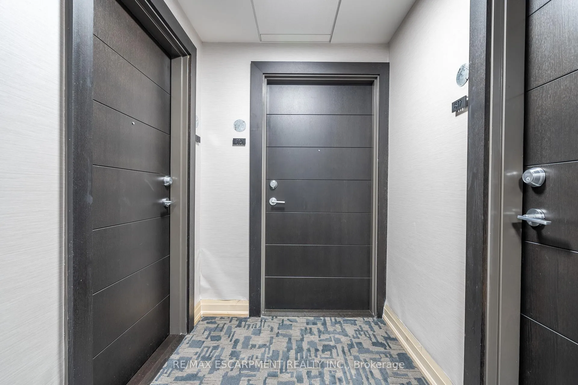Photo 6 of Unit 816, 212 King William Street, Hamilton, Beasley — HOMEH