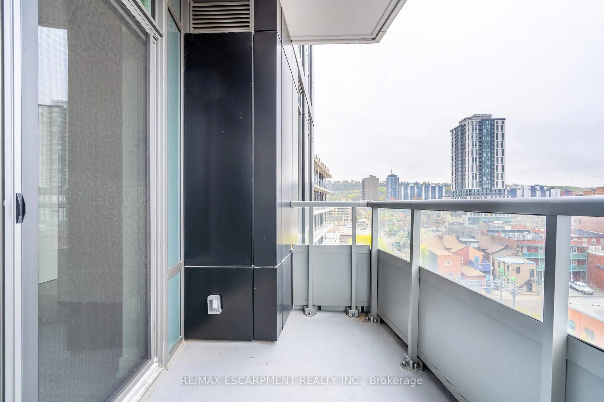 Photo 16 of Unit 816, 212 King William Street, Hamilton, Beasley — HOMEH