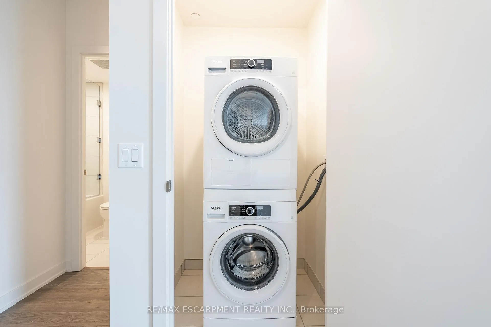 Photo 26 of Unit 816, 212 King William Street, Hamilton, Beasley — HOMEH