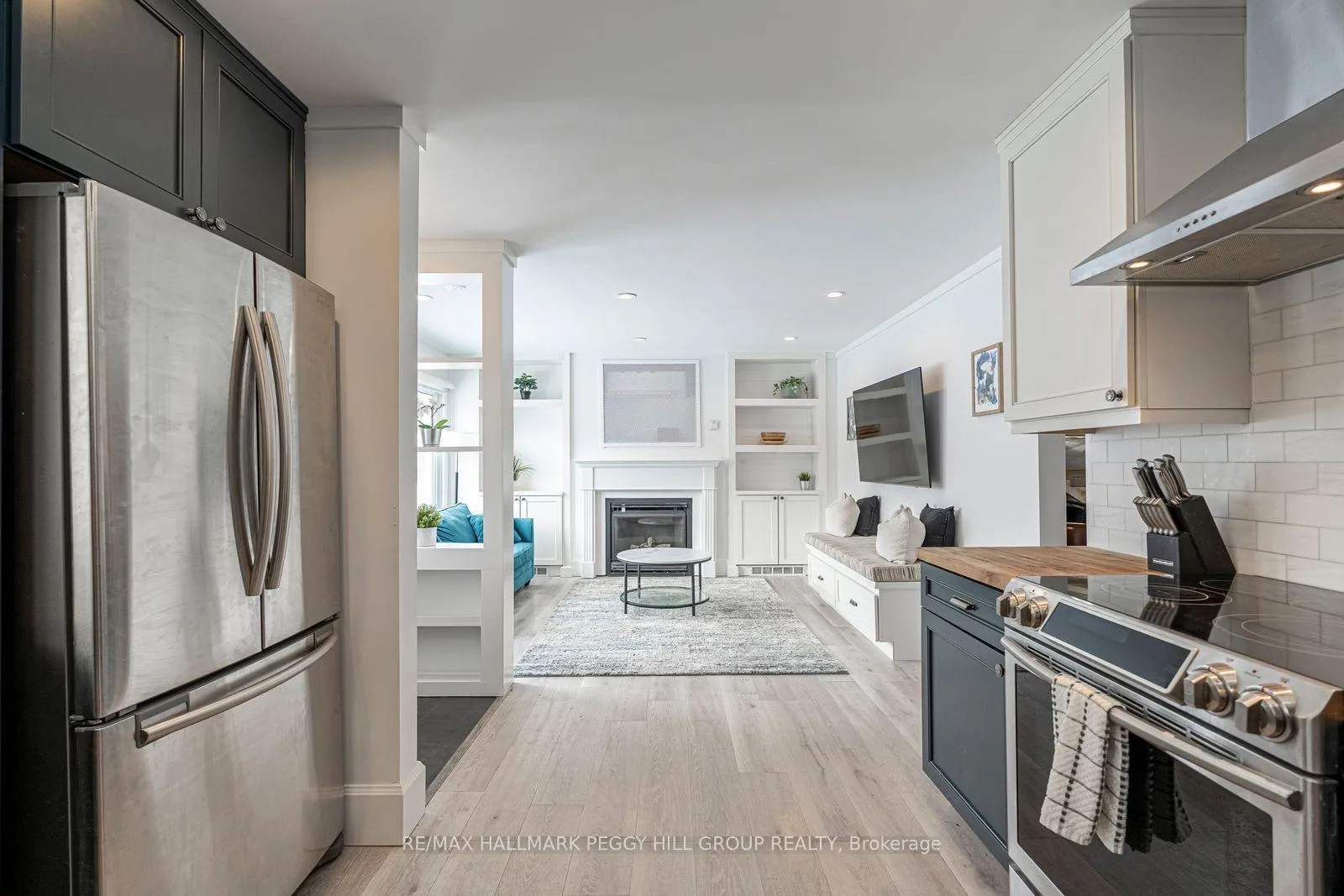 Photo 5 of Unit Main, 54 Sophia Street E, Barrie, City Centre — HOMEH