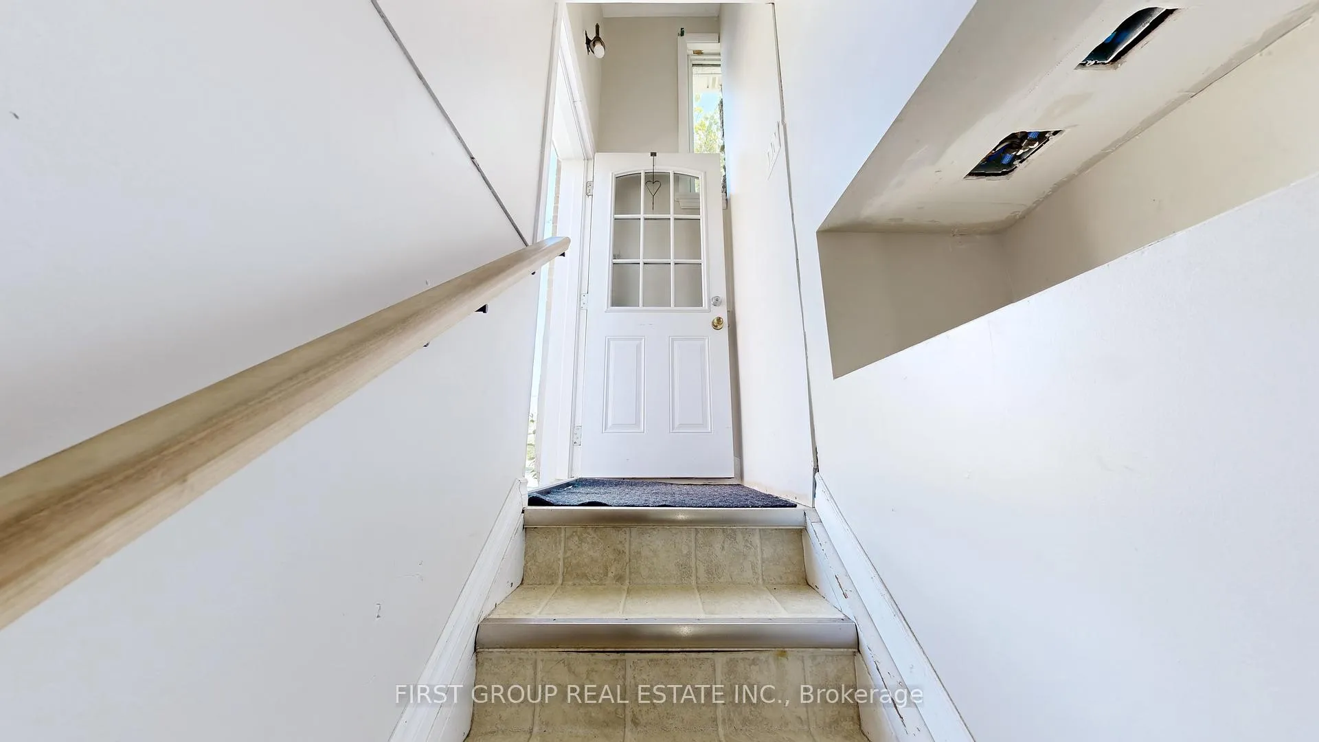 Photo 42 of 616 Crawford Drive, Peterborough, Otonabee Ward 1 — HOMEH