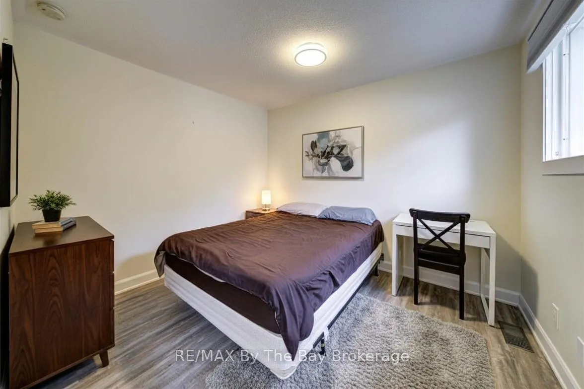 Photo 13 of 1628 River Road W, Wasaga Beach — HOMEH