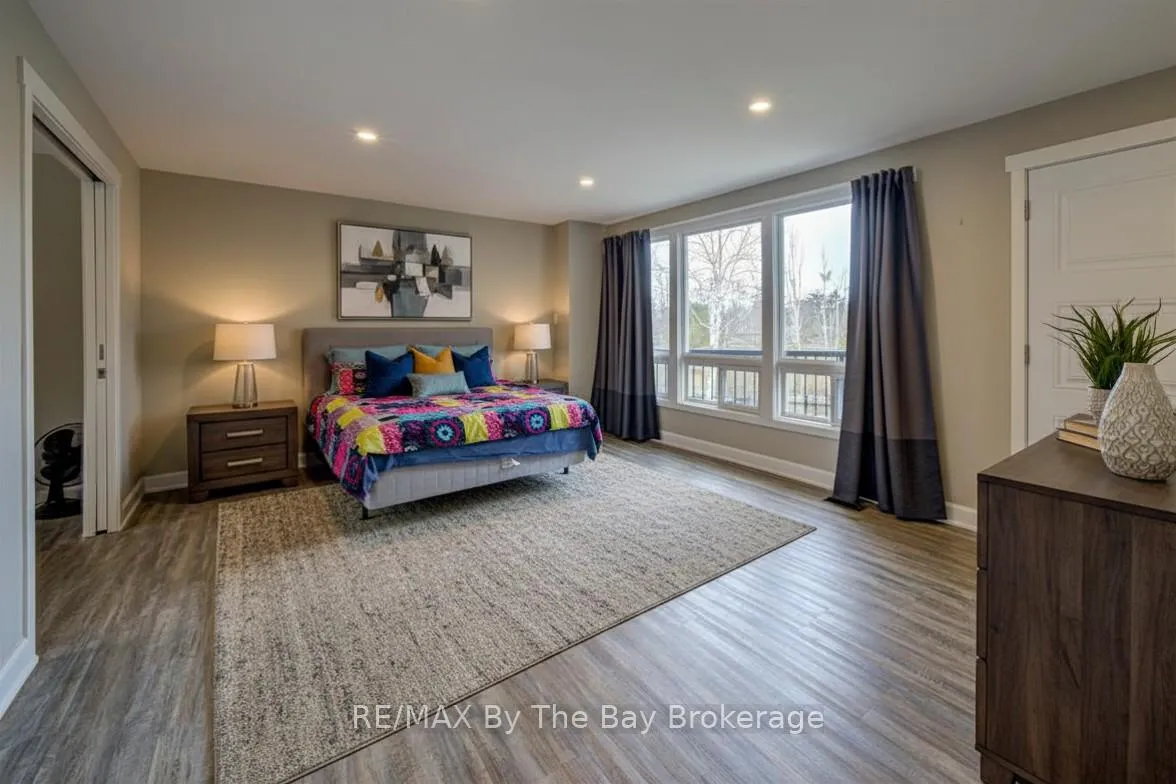 Photo 15 of 1628 River Road W, Wasaga Beach — HOMEH