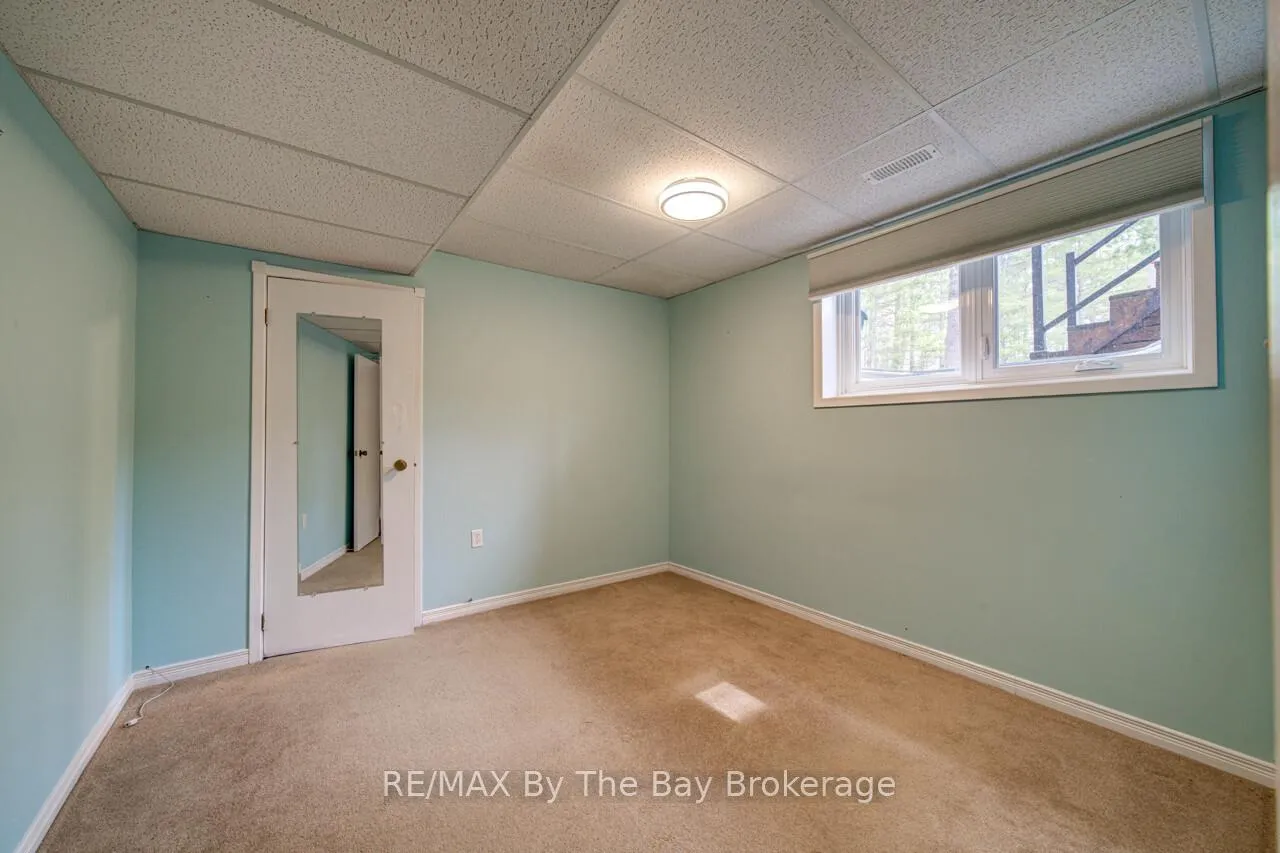 Photo 21 of 1628 River Road W, Wasaga Beach — HOMEH