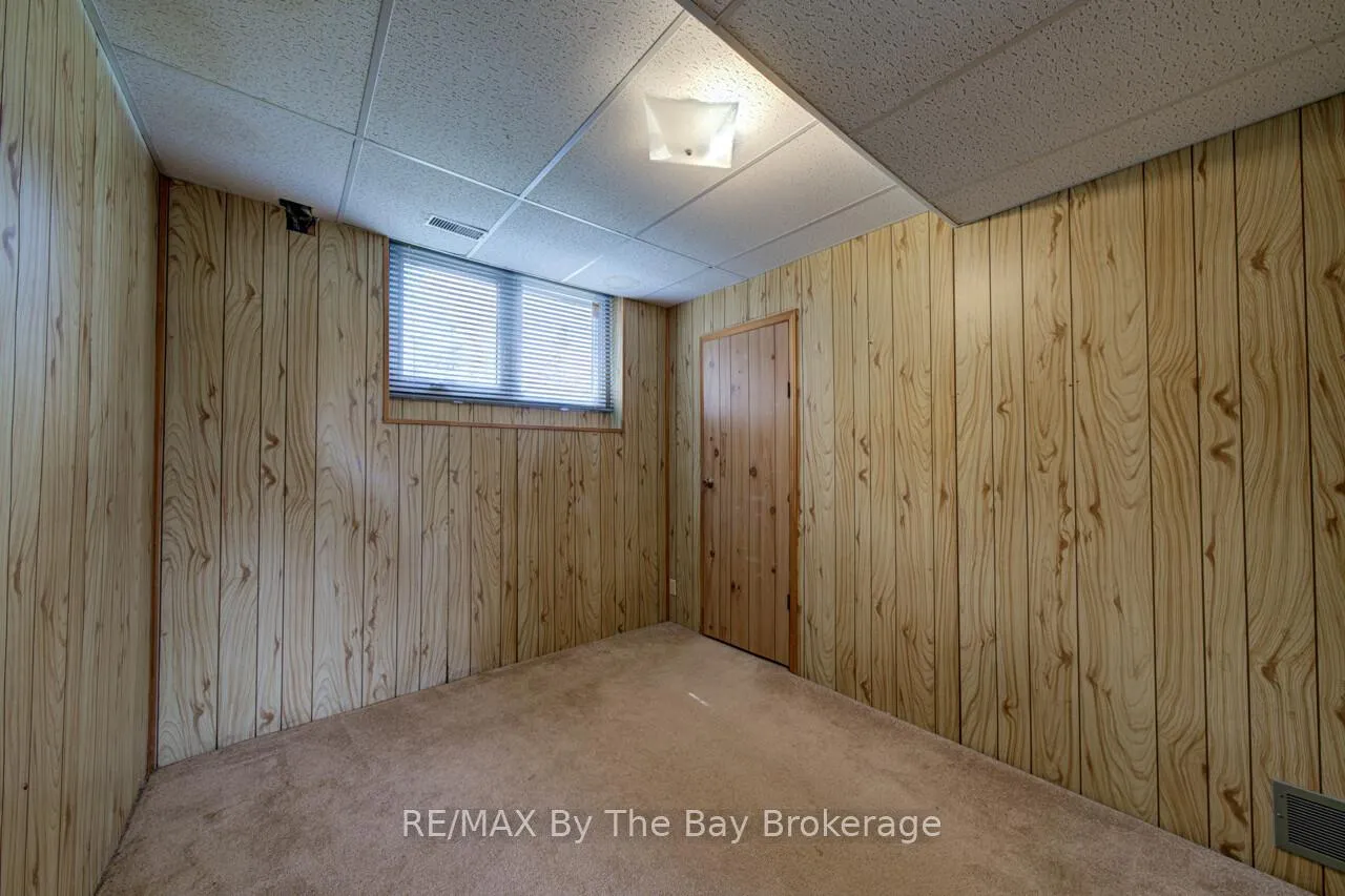 Photo 31 of 1628 River Road W, Wasaga Beach — HOMEH