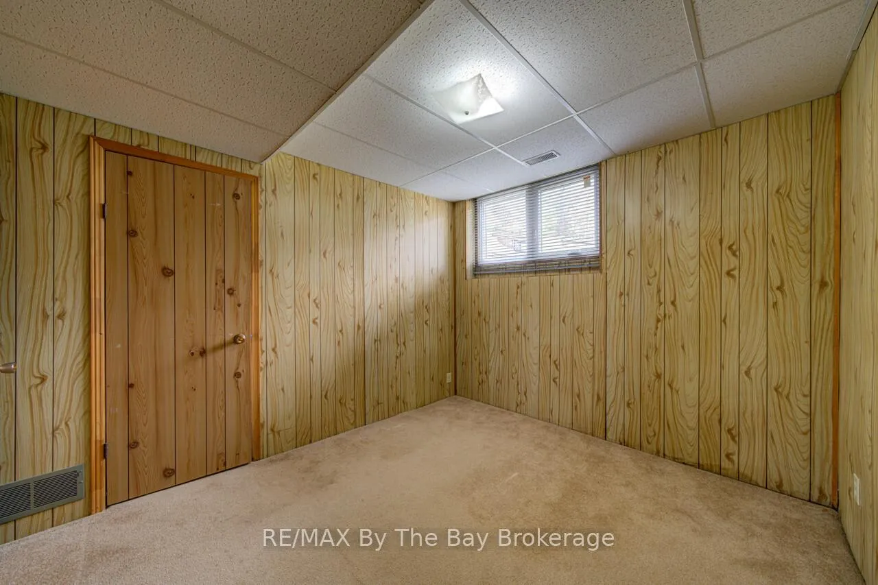 Photo 32 of 1628 River Road W, Wasaga Beach — HOMEH