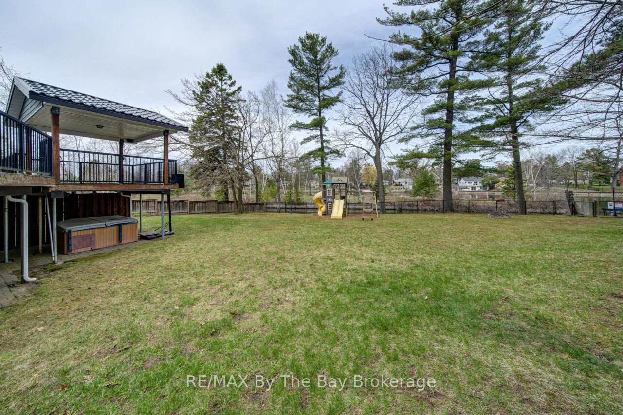 Photo 39 of 1628 River Road W, Wasaga Beach — HOMEH