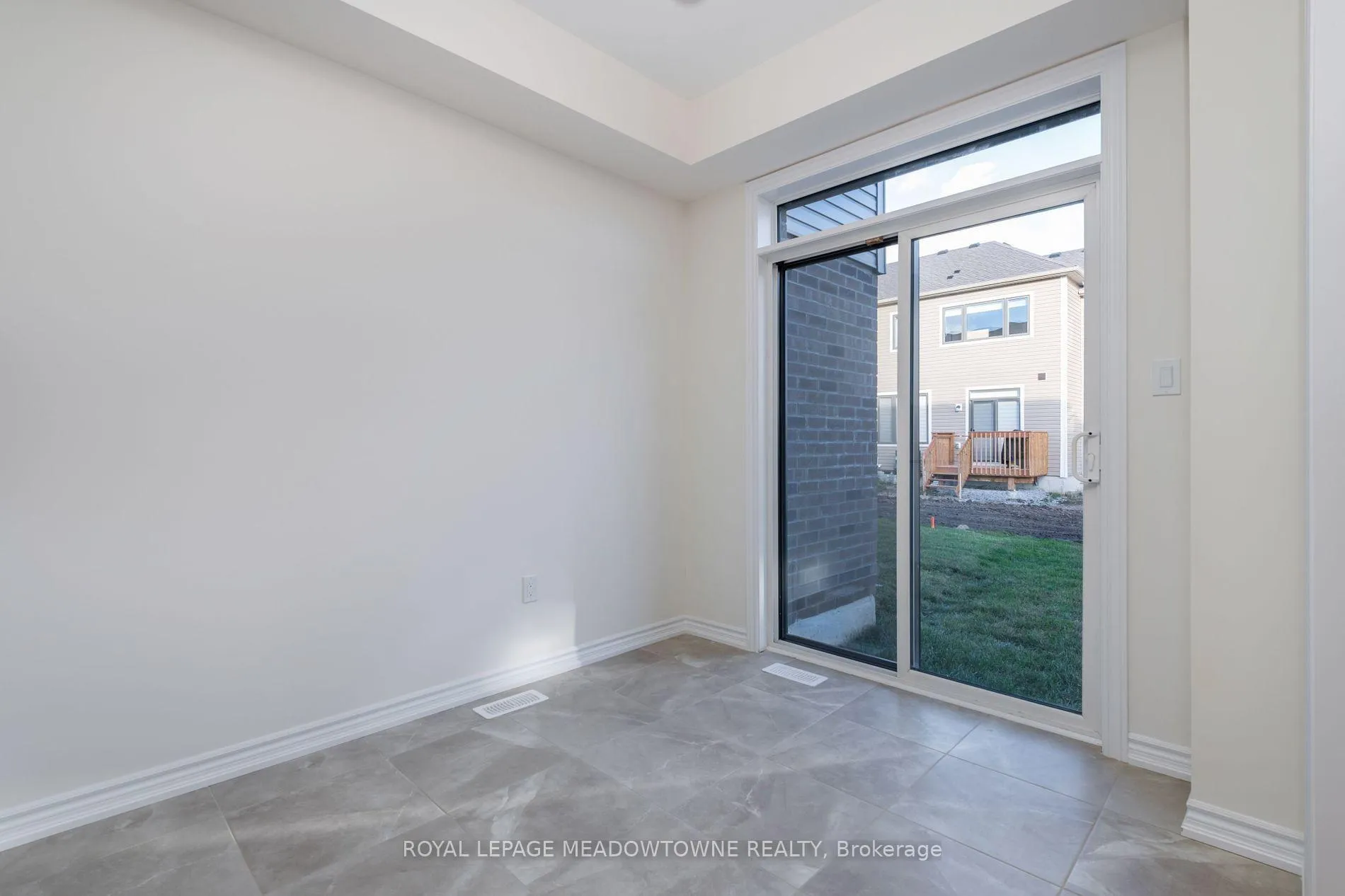 Photo 14 of 6 Prudhoe Terrace, Barrie, Rural Barrie Southeast — HOMEH