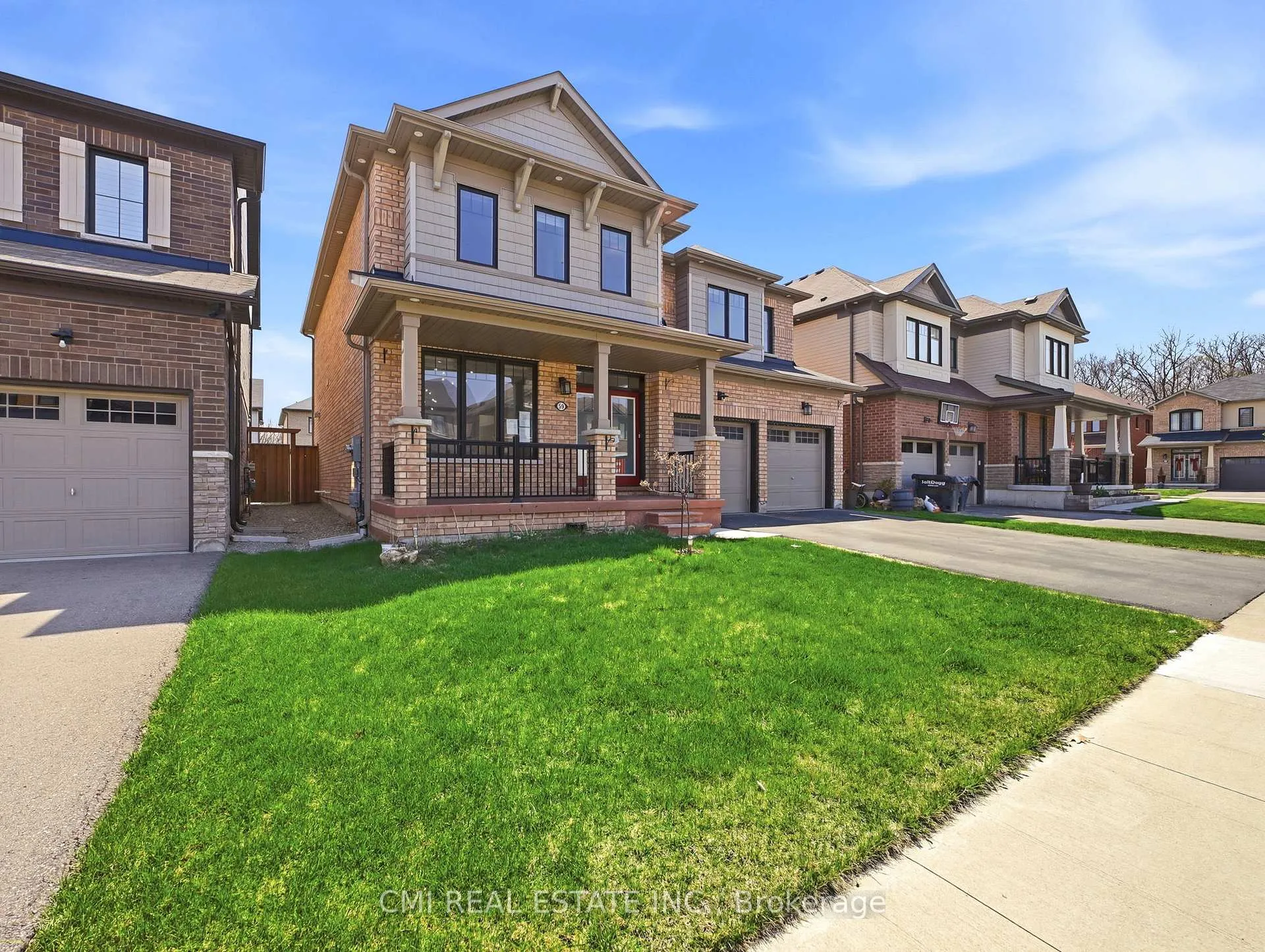 Photo 3 of 59 July Avenue, Hamilton, Stoney Creek Mountain — HOMEH