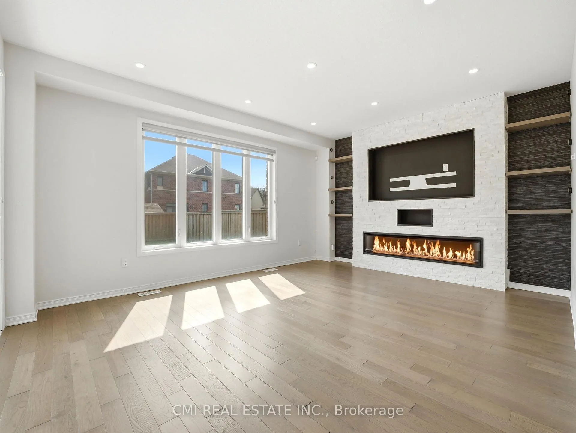 Photo 9 of 59 July Avenue, Hamilton, Stoney Creek Mountain — HOMEH