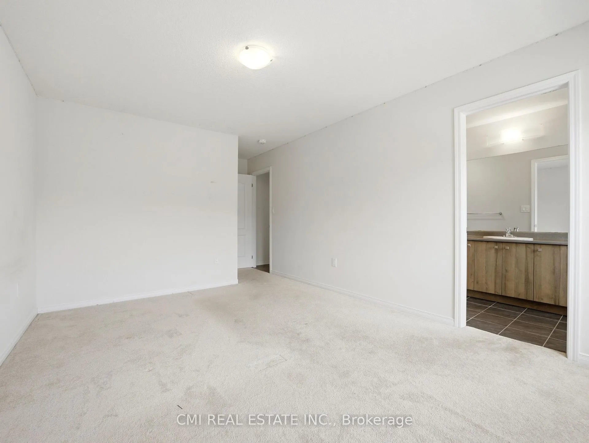 Photo 30 of 59 July Avenue, Hamilton, Stoney Creek Mountain — HOMEH
