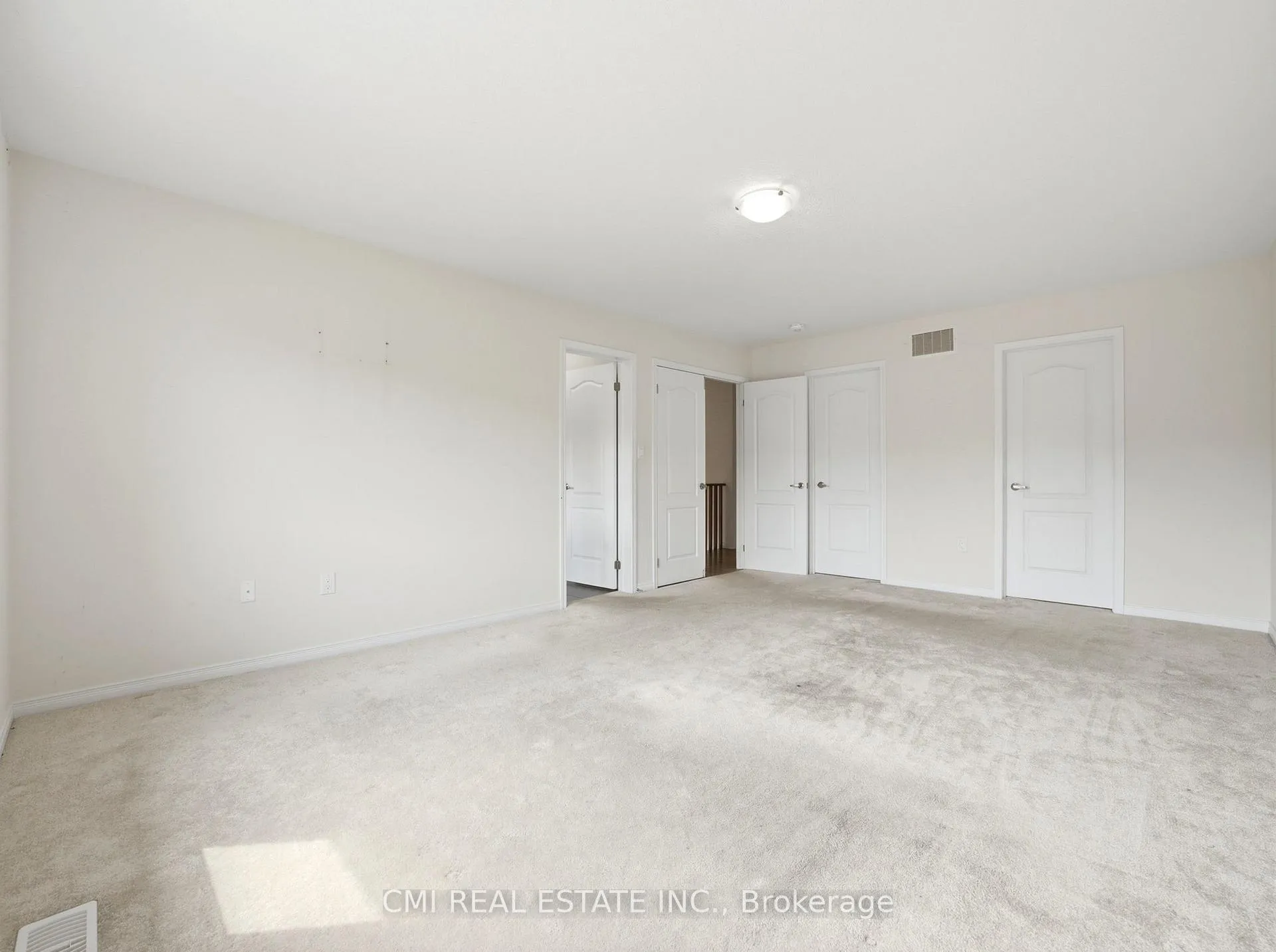 Photo 33 of 59 July Avenue, Hamilton, Stoney Creek Mountain — HOMEH