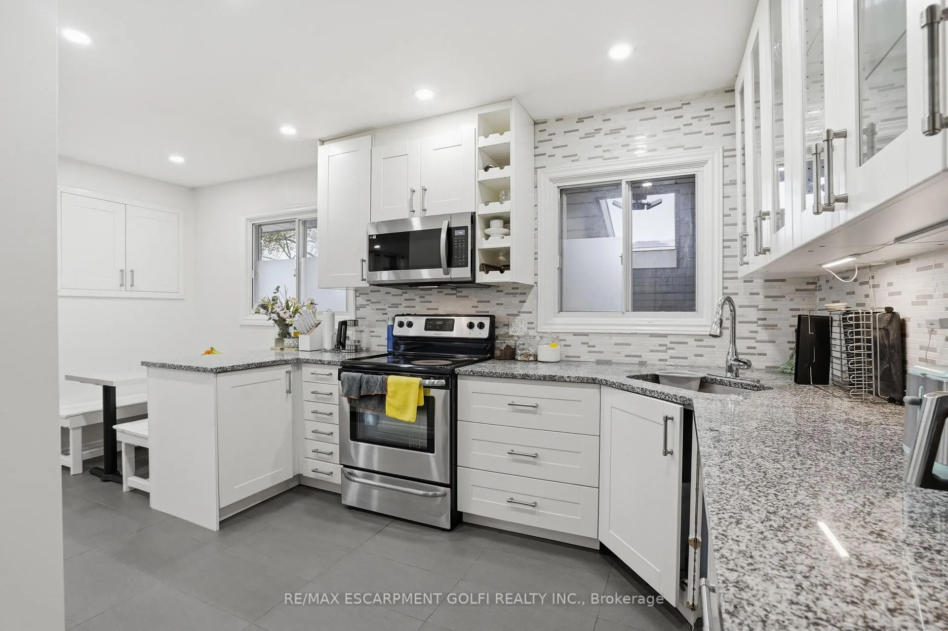 Photo 12 of 107 Deschene Avenue, Hamilton, Greeningdon — HOMEH