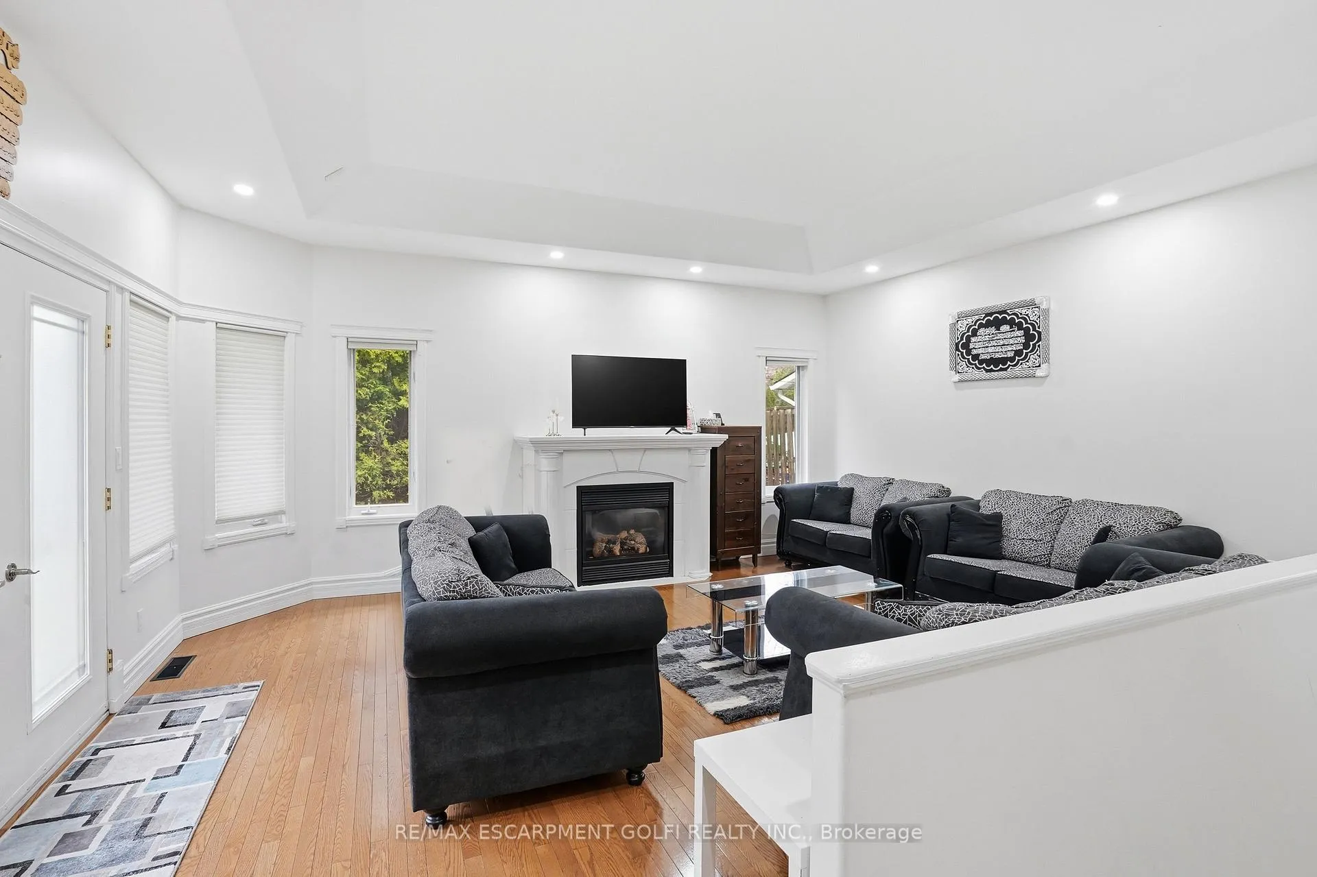 Photo 21 of 107 Deschene Avenue, Hamilton, Greeningdon — HOMEH