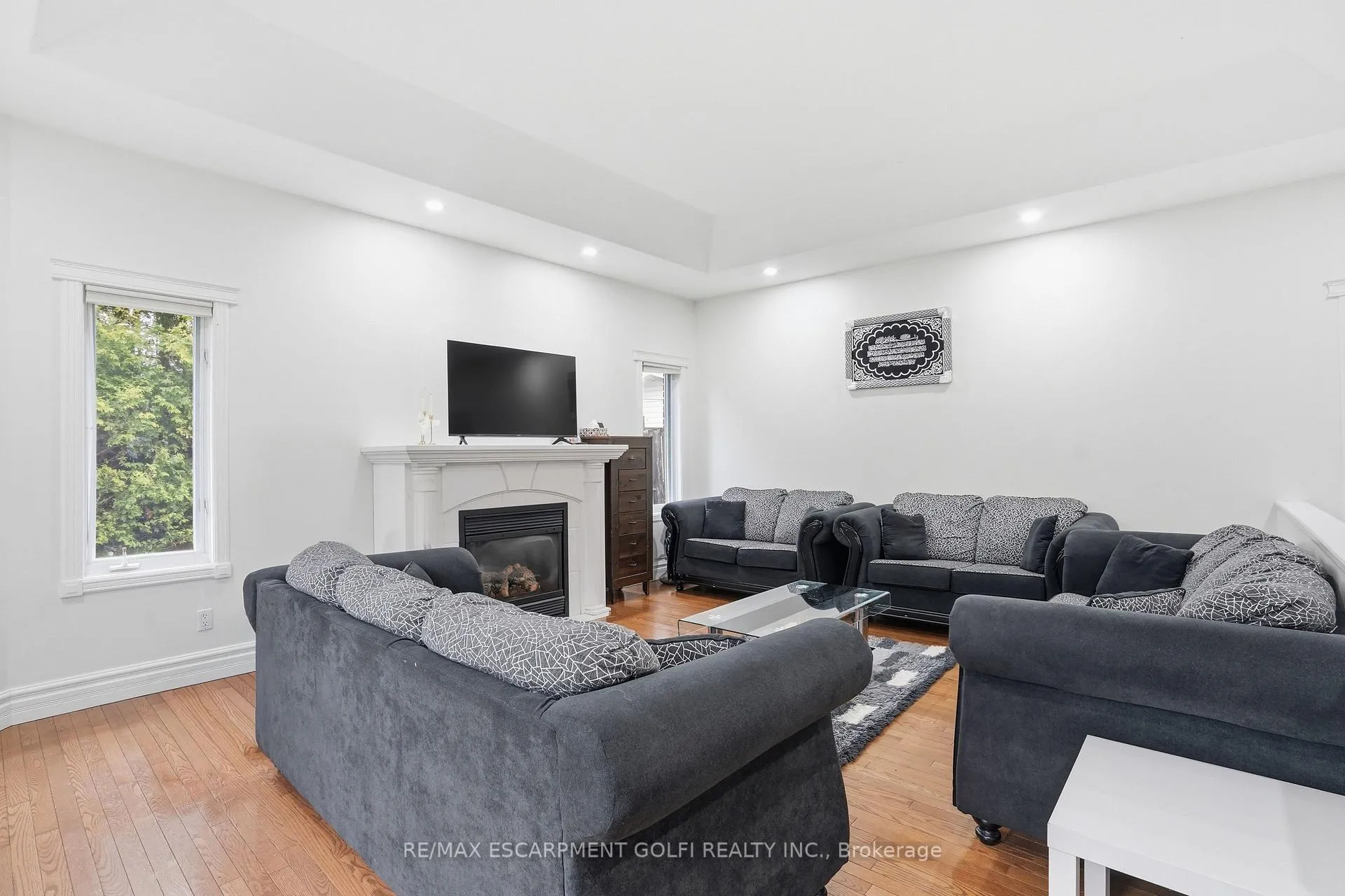 Photo 22 of 107 Deschene Avenue, Hamilton, Greeningdon — HOMEH