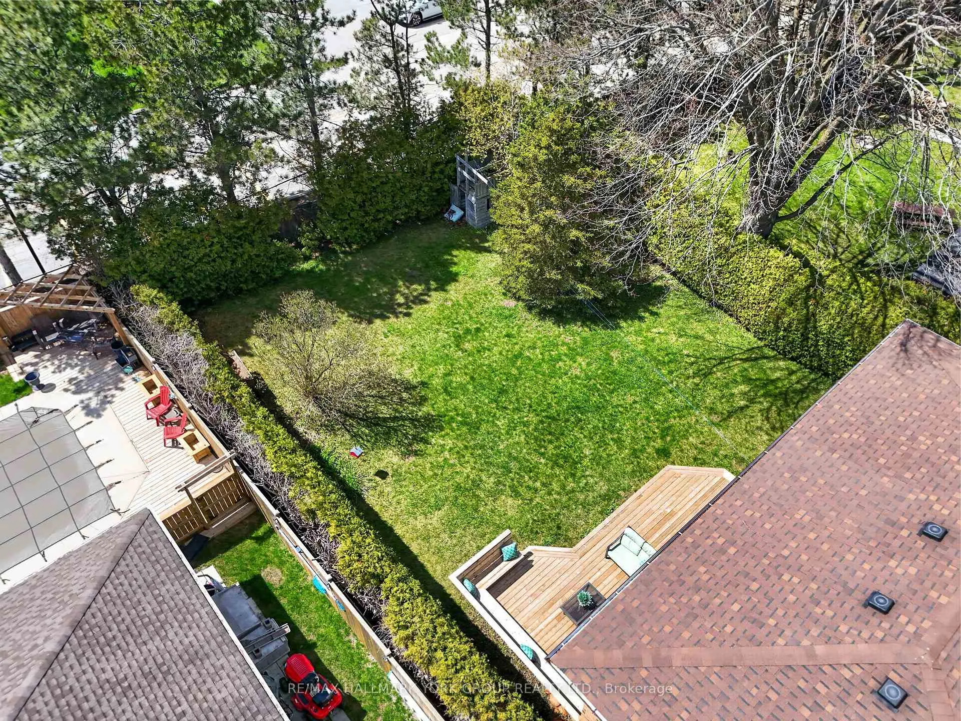Photo 49 of 16 Wenderly Drive, Aurora, Aurora Village — HOMEH