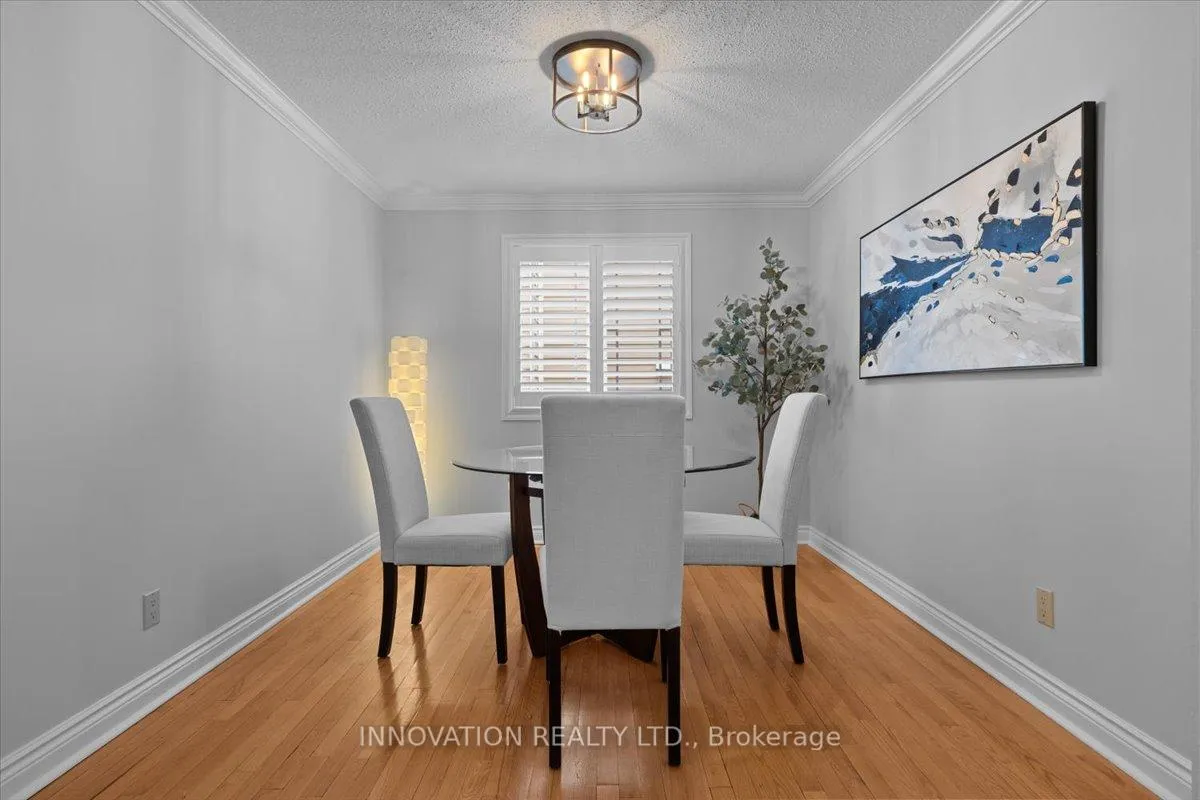Photo 18 of 32 Weybridge Drive, Ottawa, Barrhaven - Cedargrove/Fraserdale — HOMEH