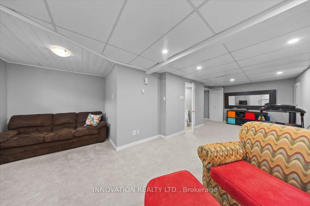 Photo 33 of 32 Weybridge Drive, Ottawa, Barrhaven - Cedargrove/Fraserdale — HOMEH