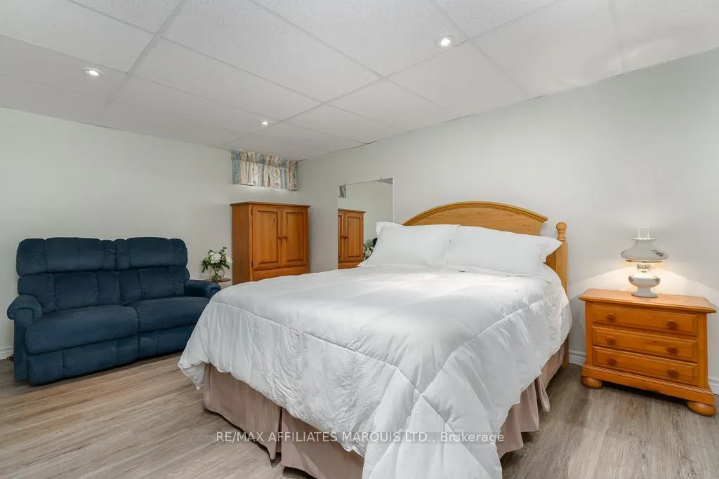 Photo 21 of 1503 Second Street E, Cornwall — HOMEH