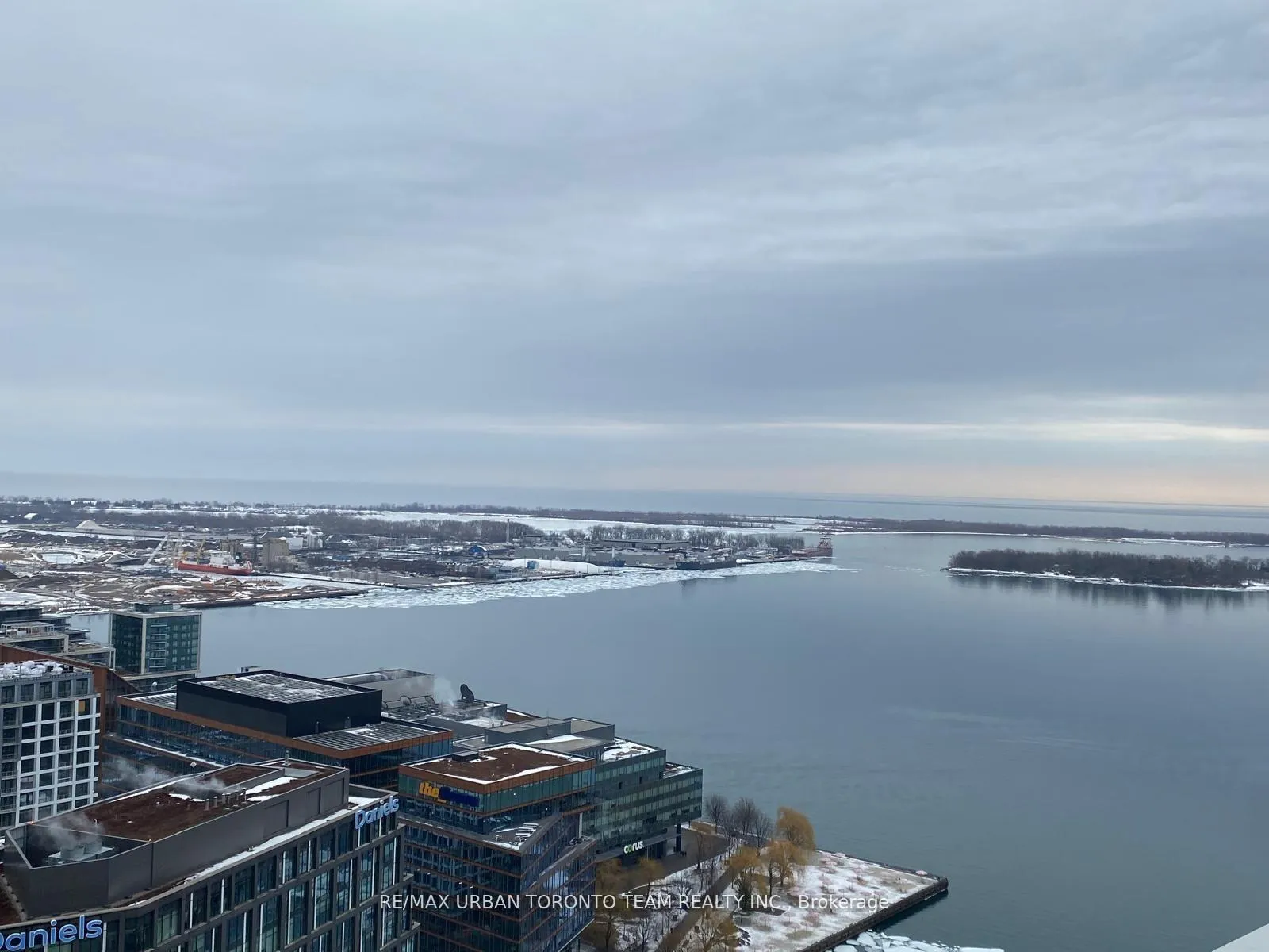Photo 10 of Unit 4603, 138 Downes Street, Toronto, Waterfront Communities — HOMEH