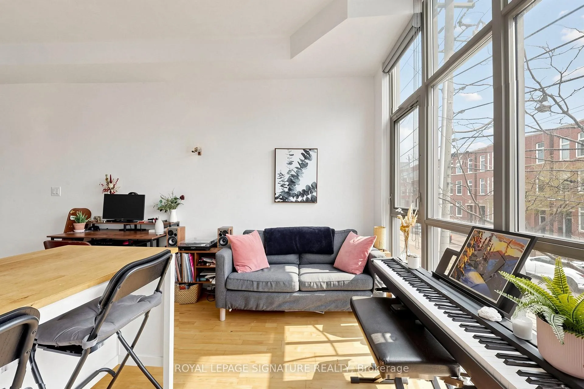Photo 1 of Unit 203, 569 King Street E, Toronto, Moss Park — HOMEH