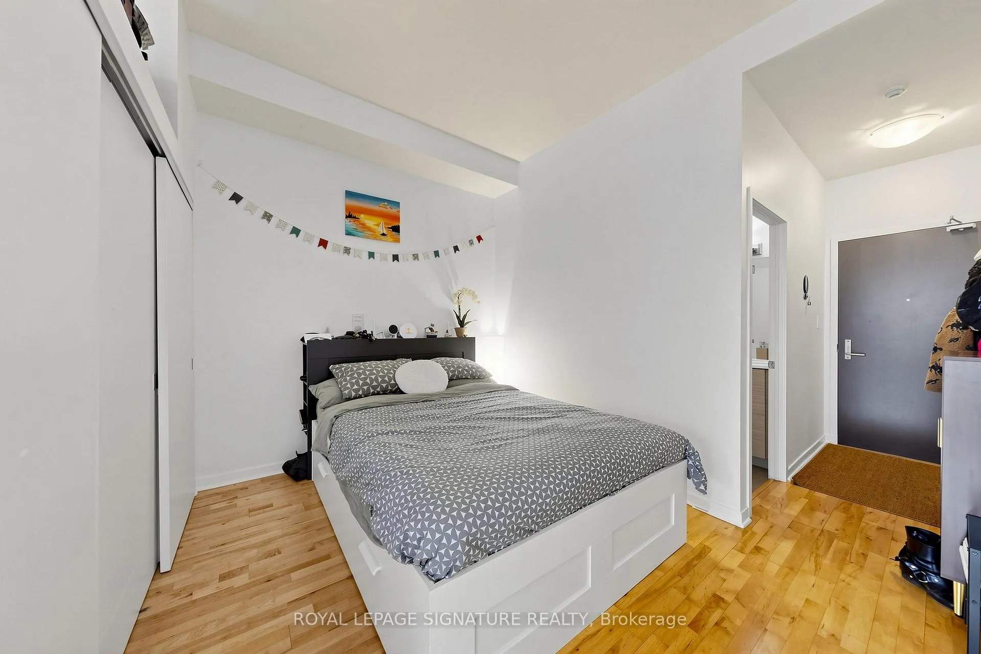 Photo 8 of Unit 203, 569 King Street E, Toronto, Moss Park — HOMEH