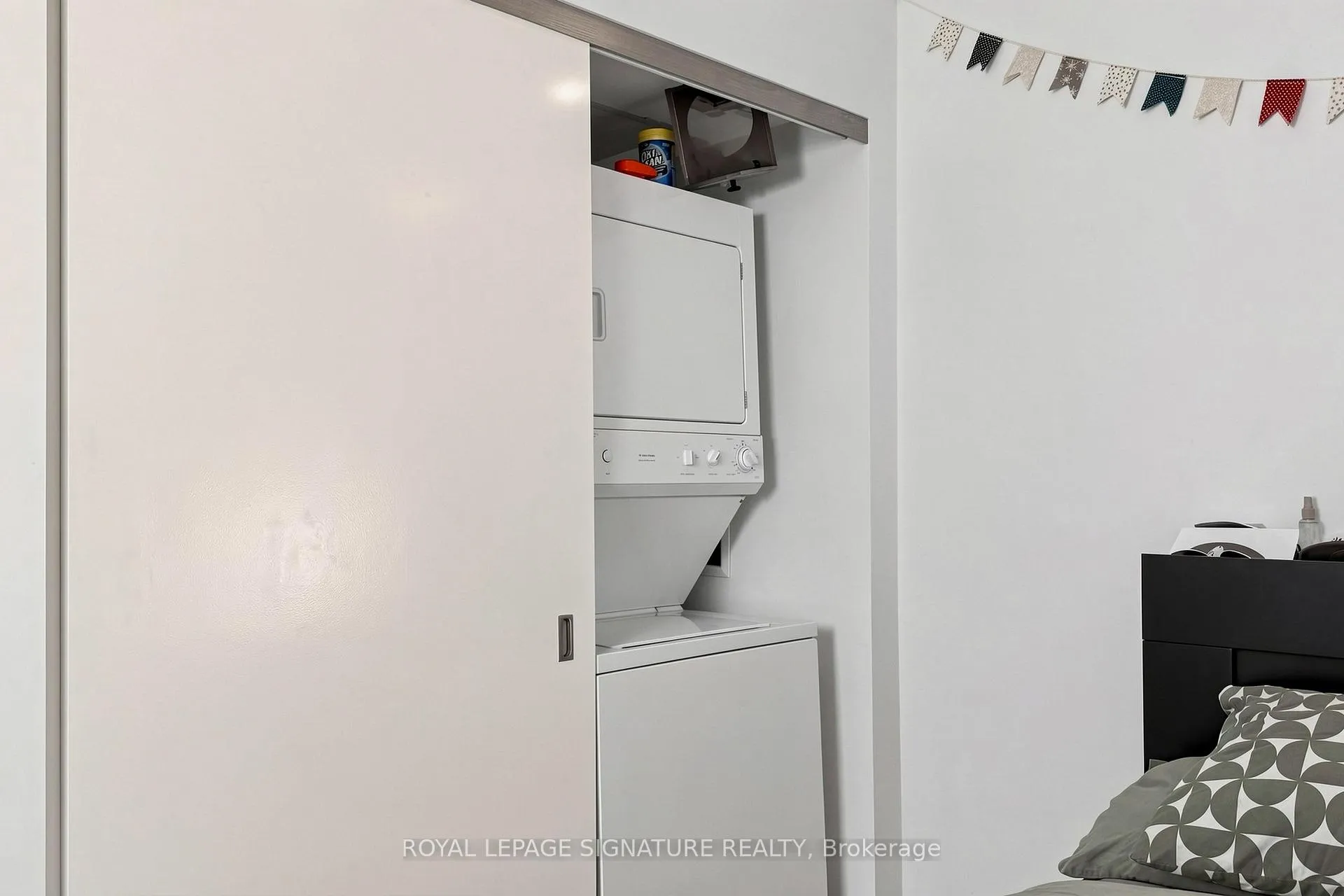 Photo 10 of Unit 203, 569 King Street E, Toronto, Moss Park — HOMEH