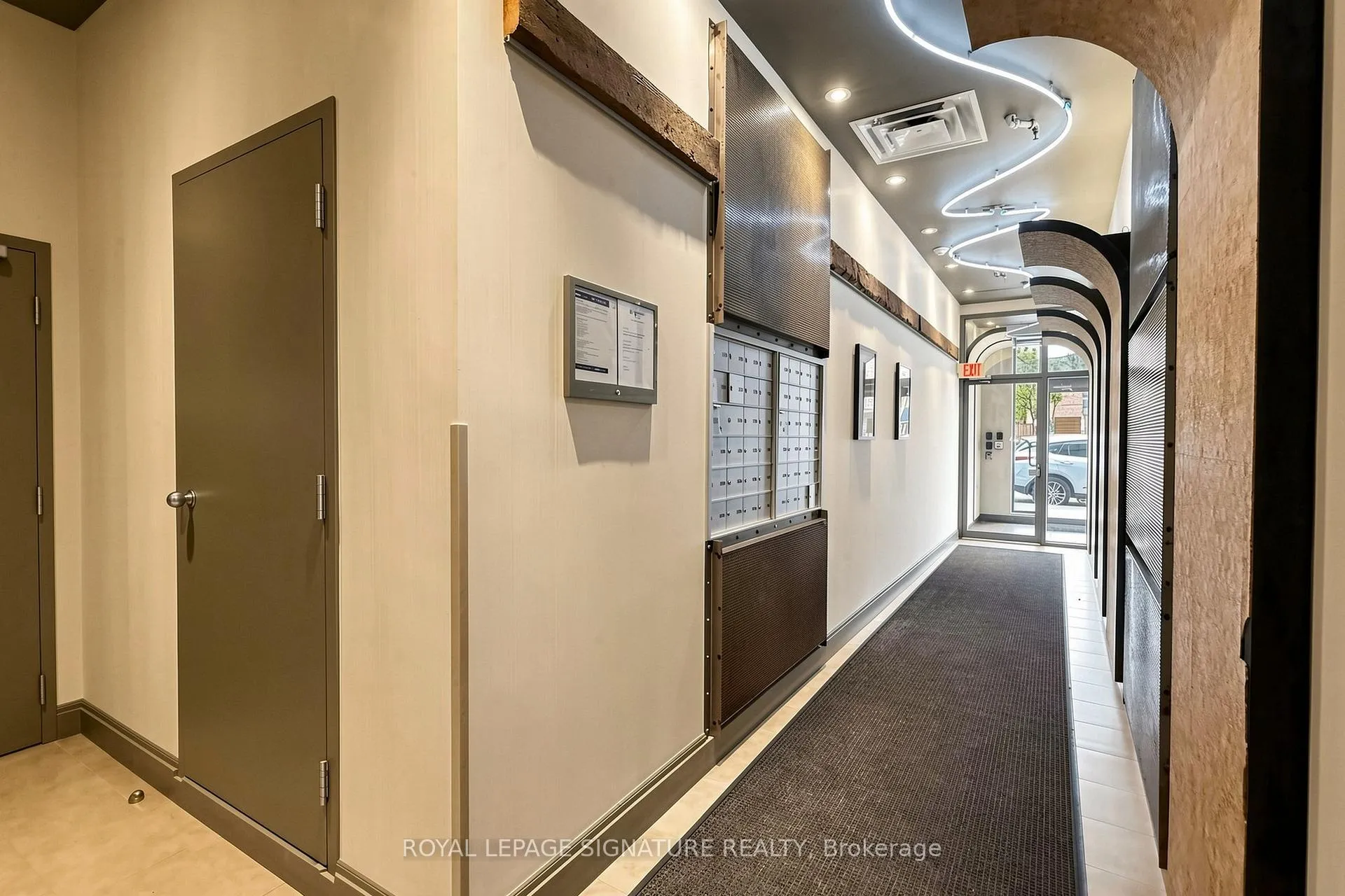 Photo 15 of Unit 203, 569 King Street E, Toronto, Moss Park — HOMEH