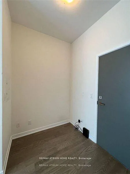 Photo 3 of Unit 809, 17 Dundonald Street, Toronto, Church-Yonge Corridor — HOMEH