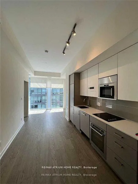 Photo 5 of Unit 809, 17 Dundonald Street, Toronto, Church-Yonge Corridor — HOMEH