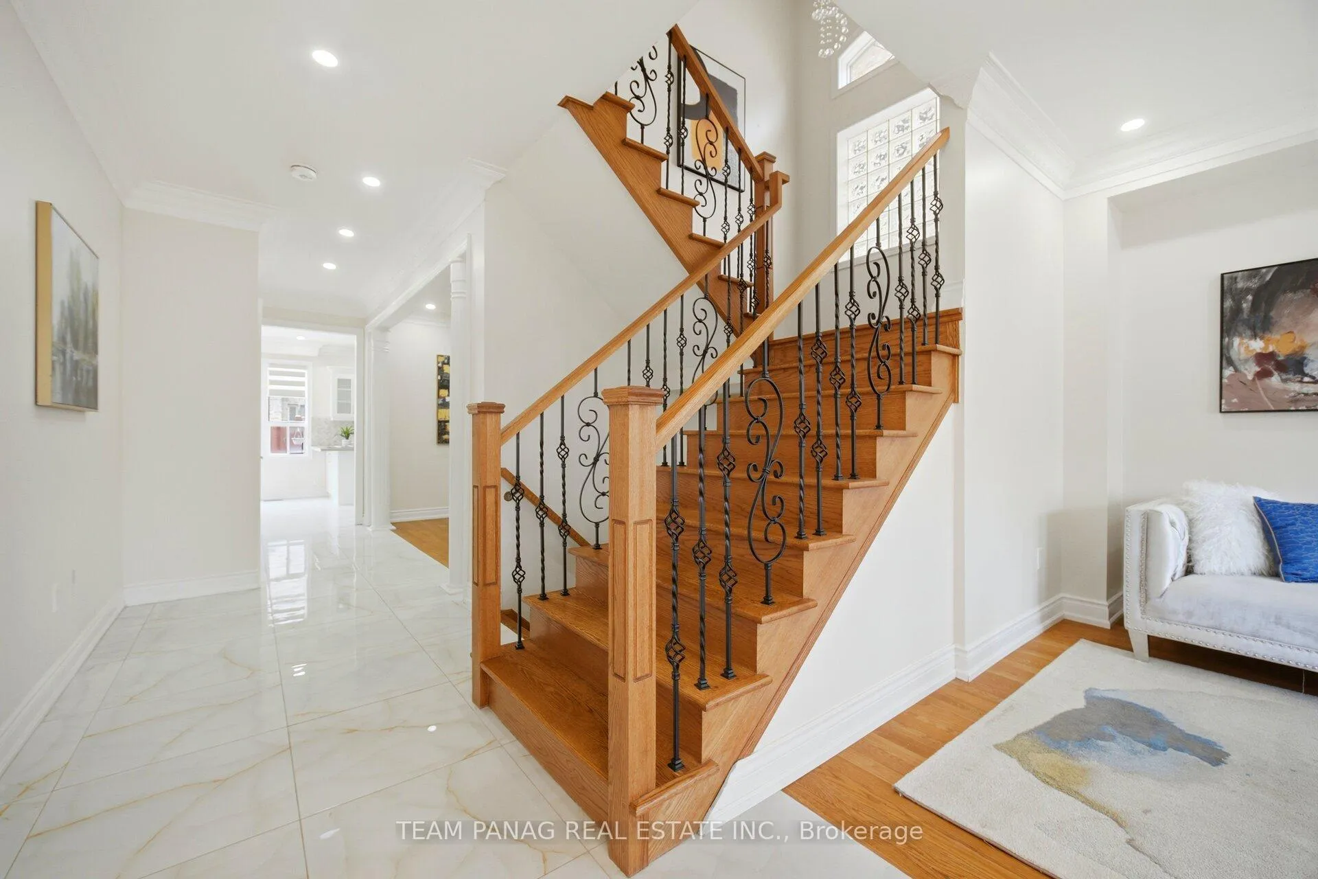 Photo 21 of 55 Lyndbrook Crescent, Brampton, Bram East — HOMEH